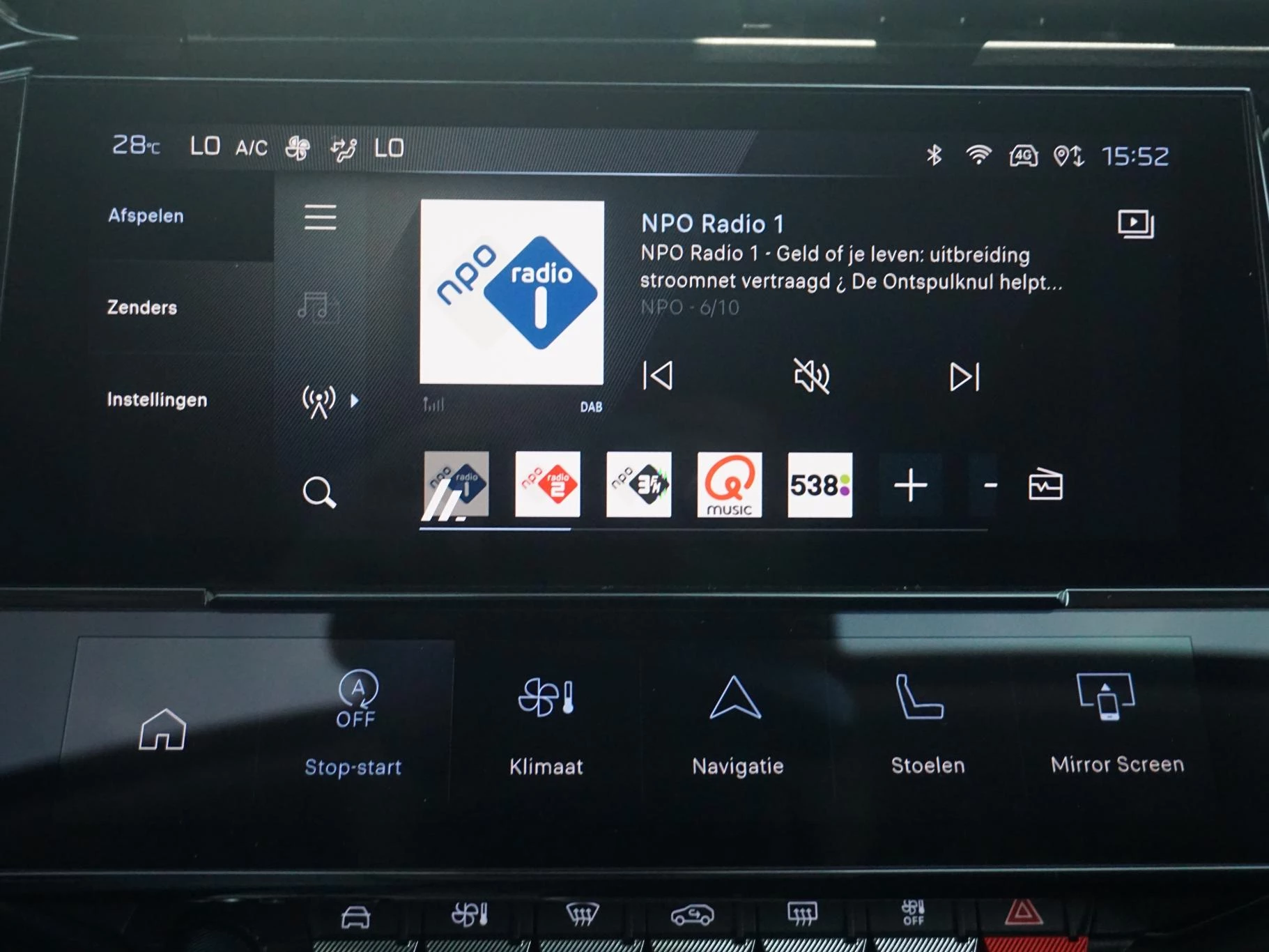 Hoofdafbeelding Peugeot 408