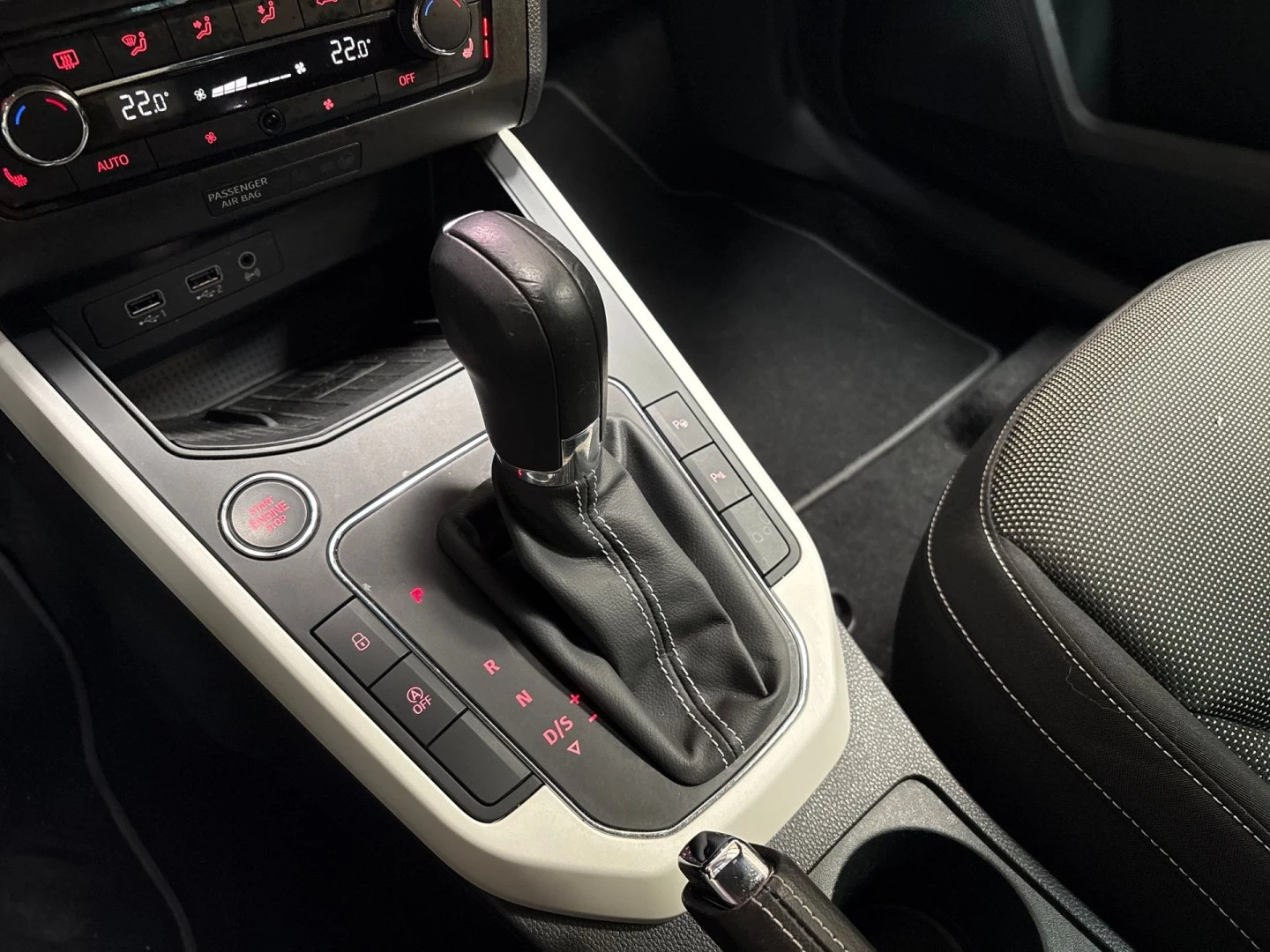 Hoofdafbeelding SEAT Arona