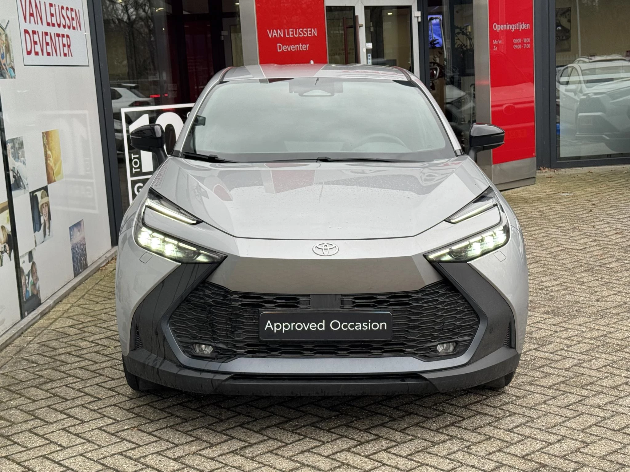 Hoofdafbeelding Toyota C-HR