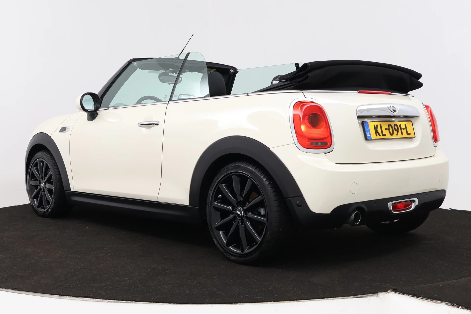 Hoofdafbeelding MINI One Cabrio