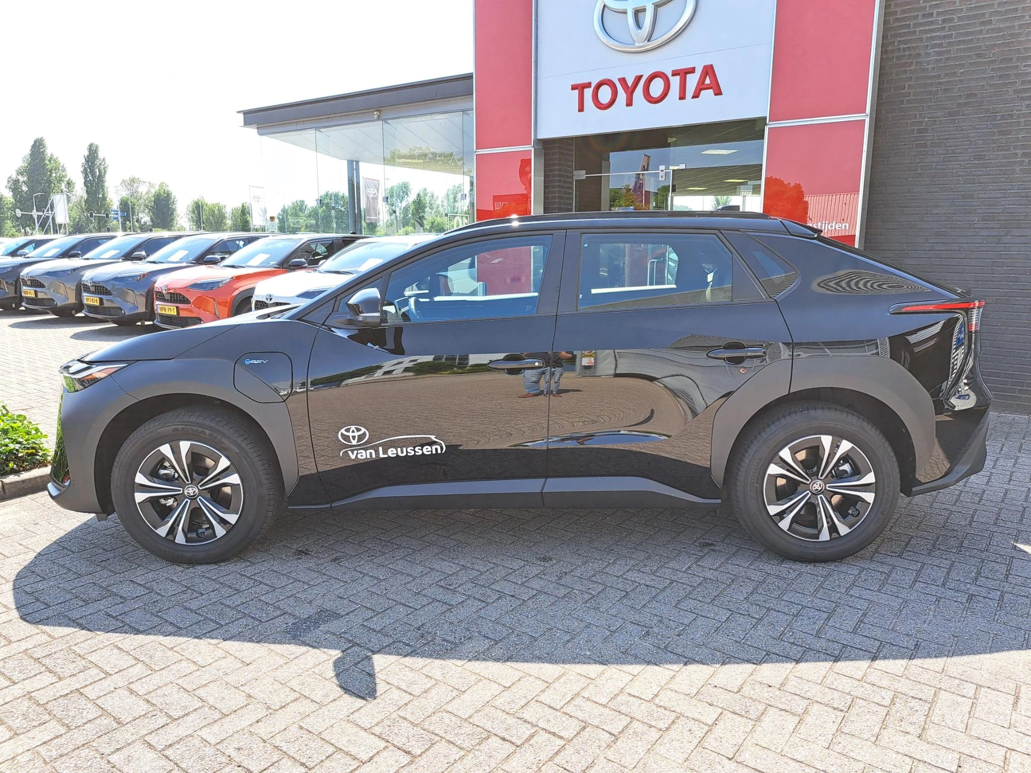 Hoofdafbeelding Toyota bZ4X
