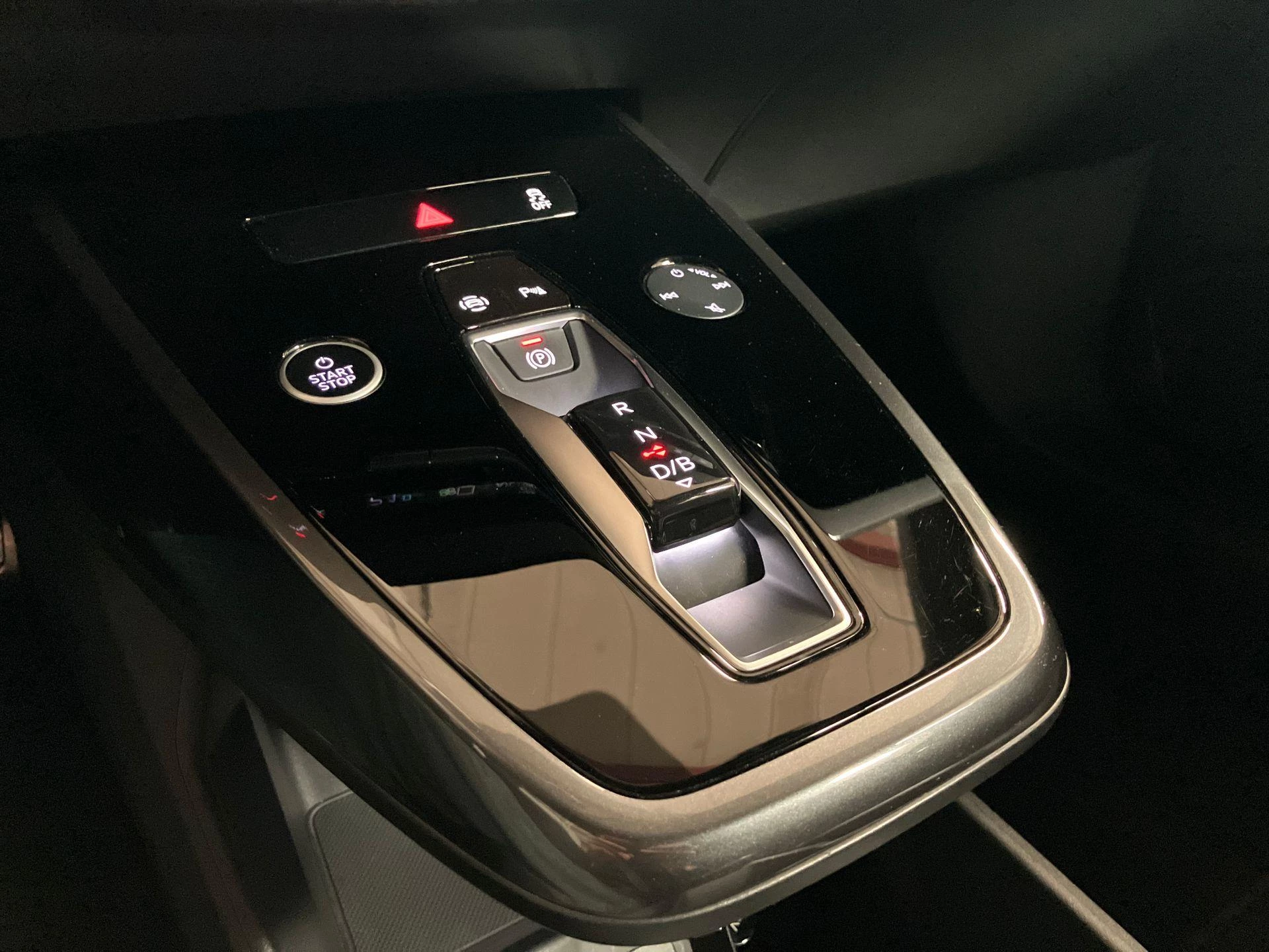 Hoofdafbeelding Audi Q4 e-tron