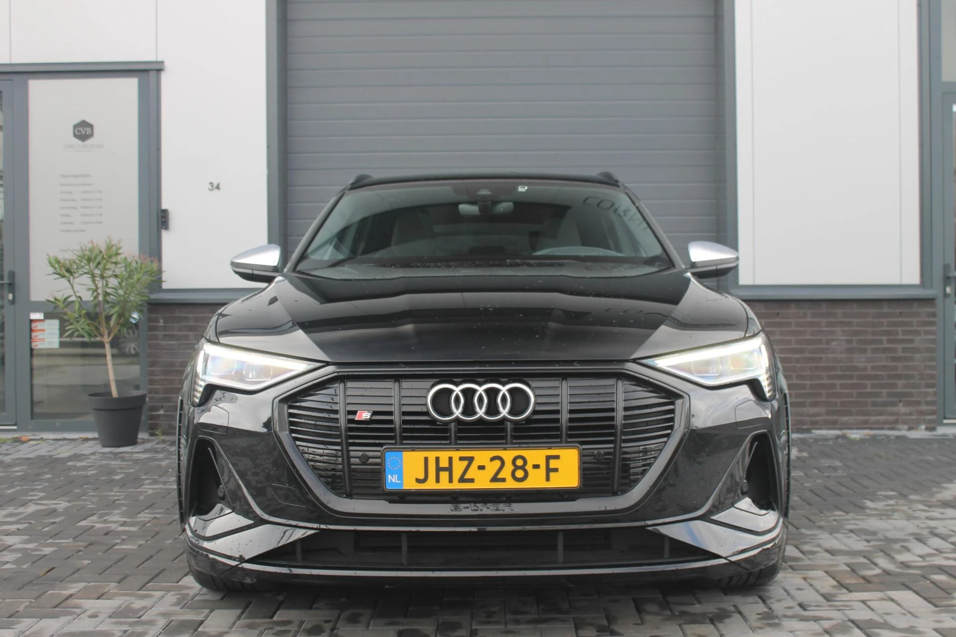 Hoofdafbeelding Audi e-tron