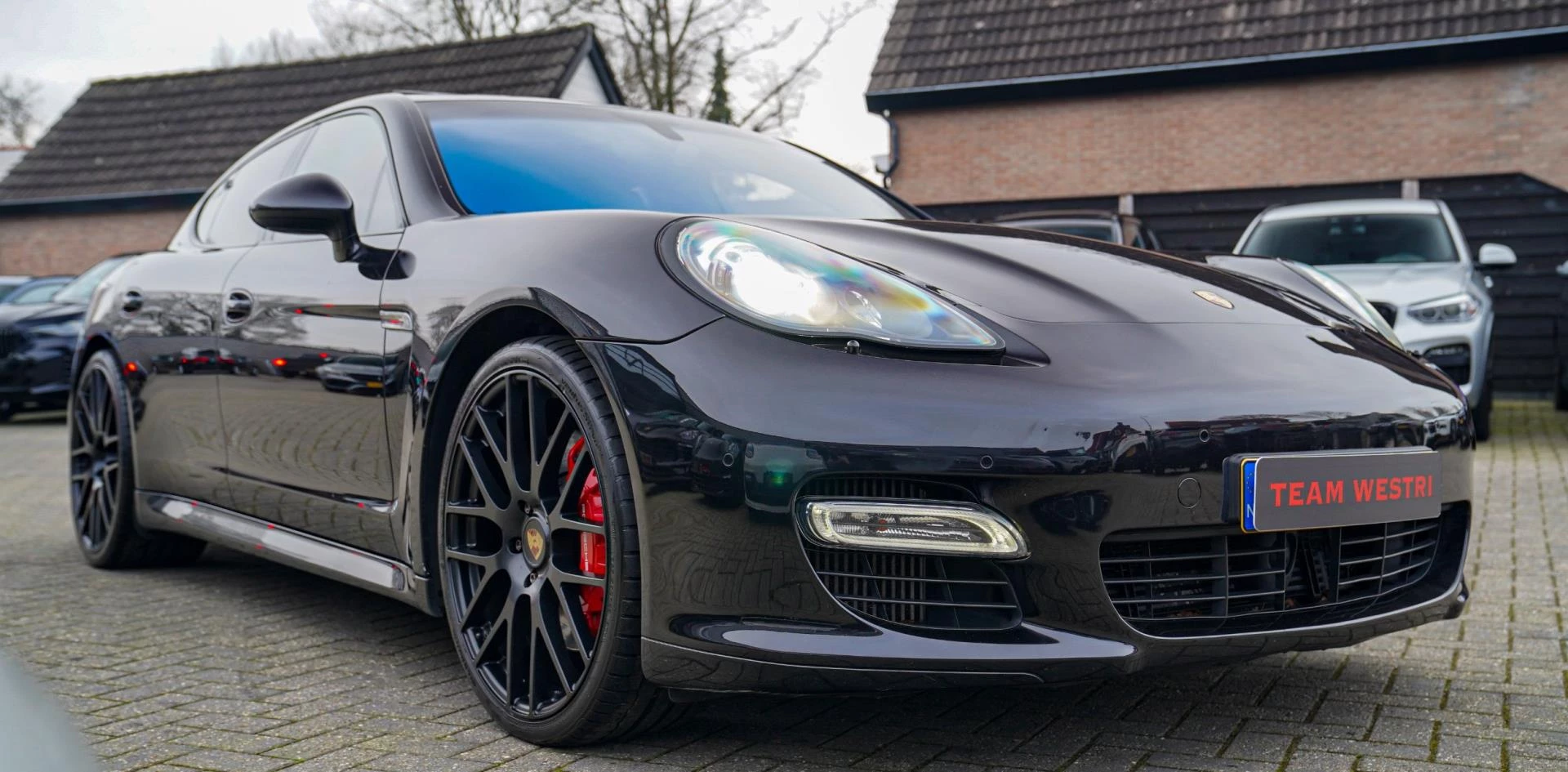 Hoofdafbeelding Porsche Panamera