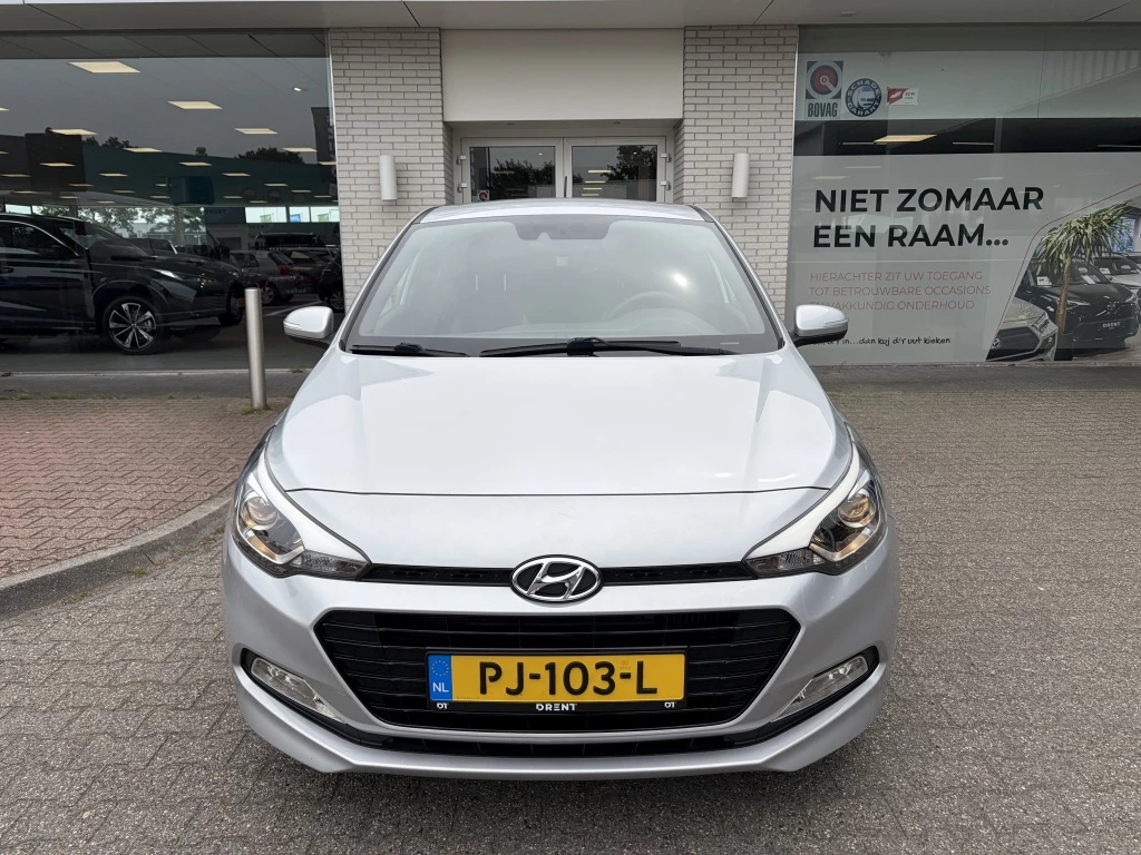 Hoofdafbeelding Hyundai i20