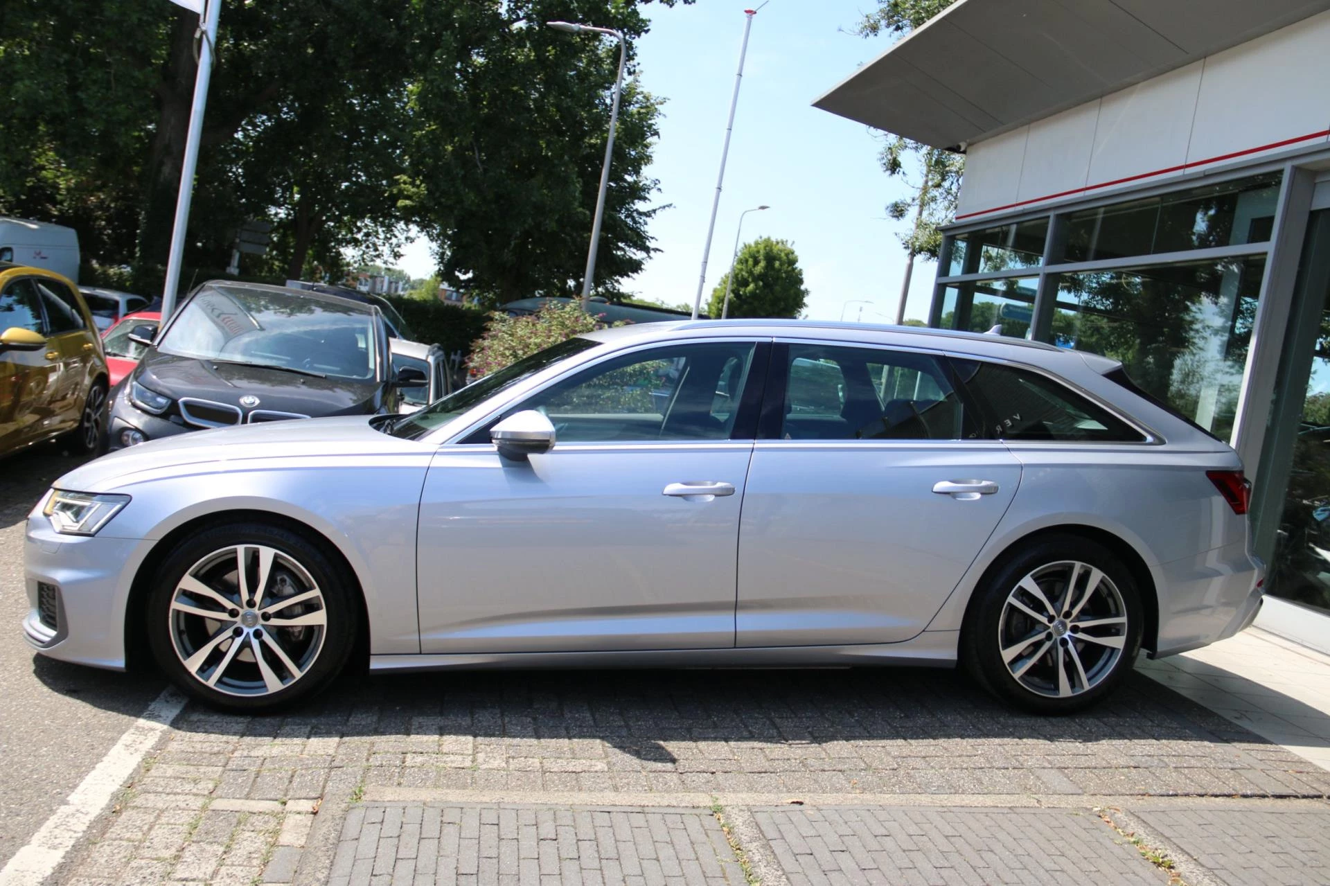 Hoofdafbeelding Audi A6