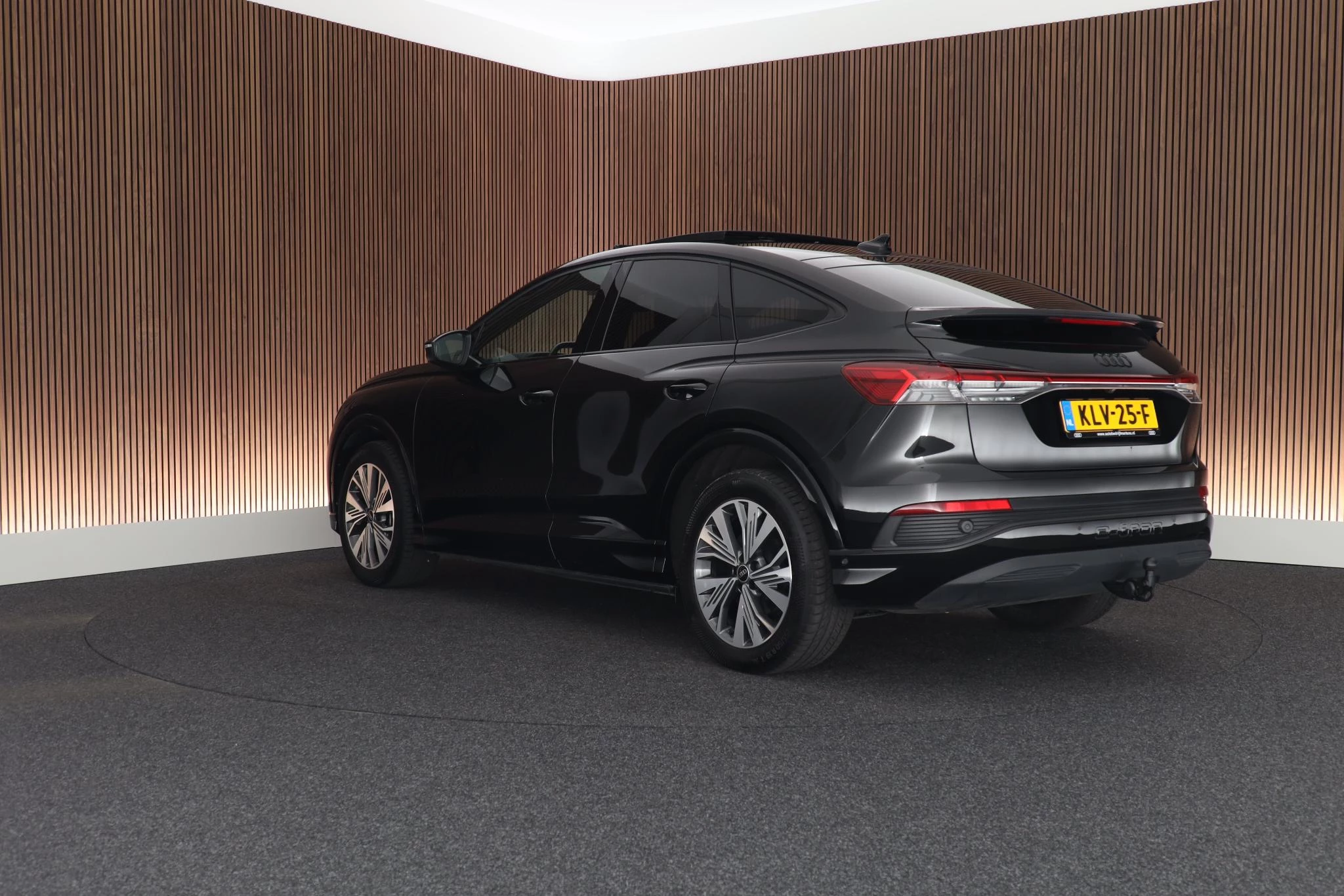 Hoofdafbeelding Audi Q4 Sportback e-tron