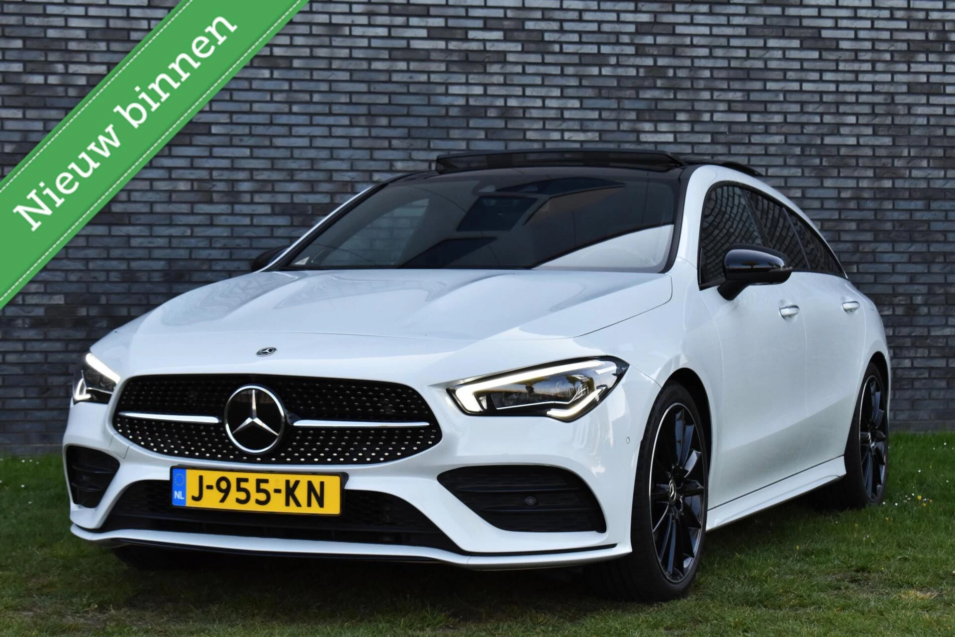 Hoofdafbeelding Mercedes-Benz CLA