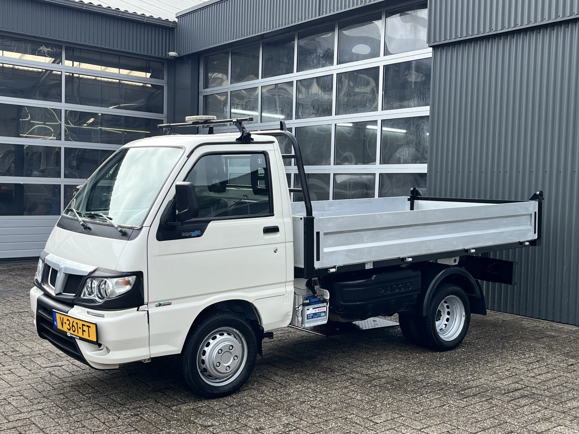 Hoofdafbeelding Piaggio Porter