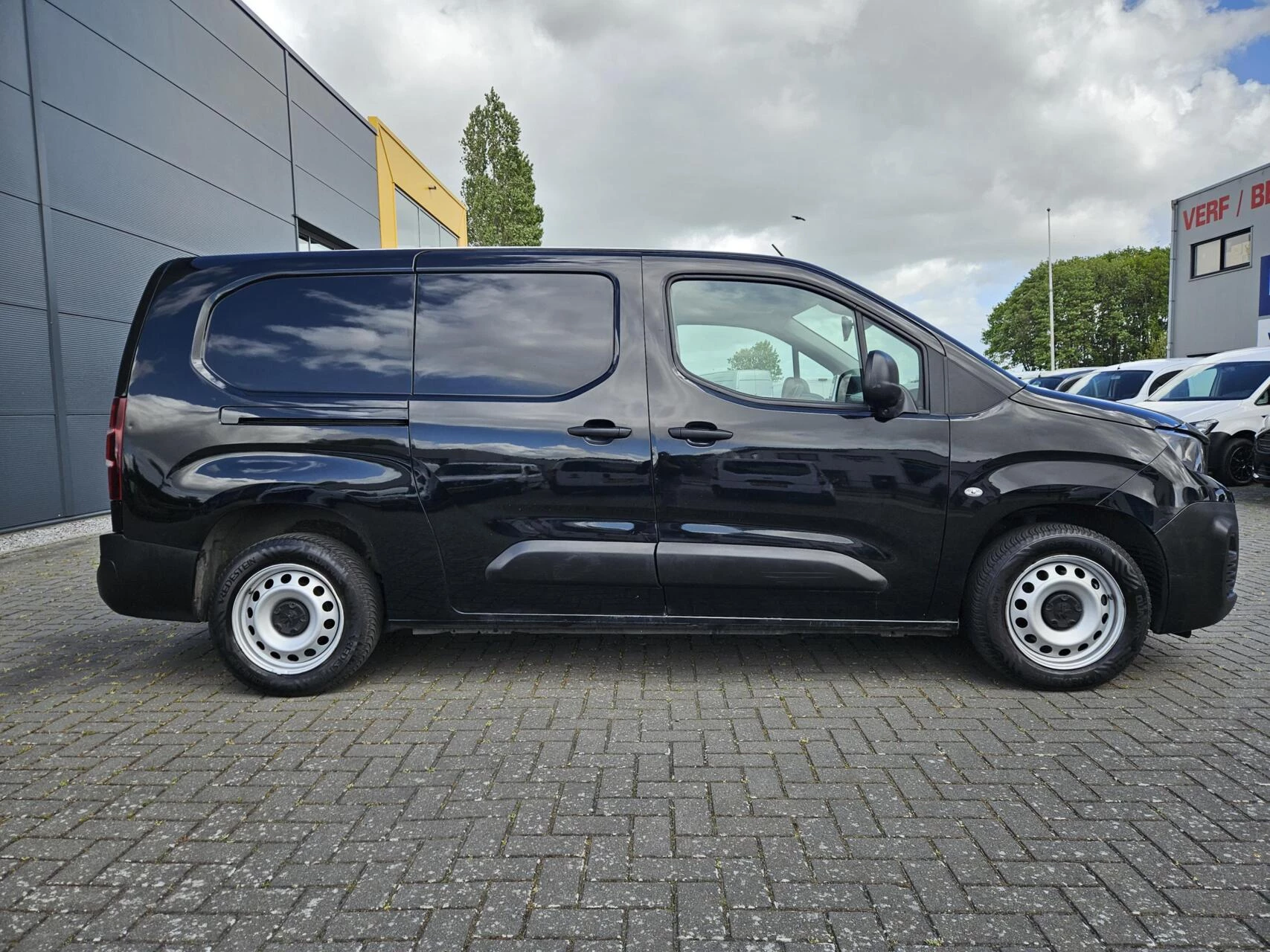 Hoofdafbeelding Peugeot Partner