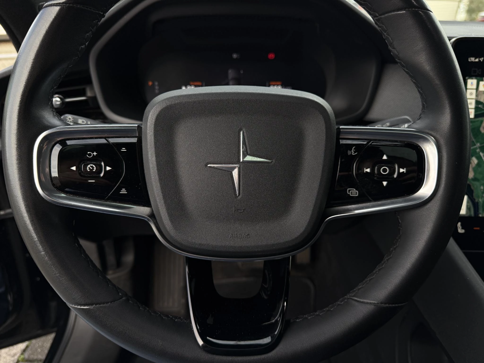 Hoofdafbeelding Polestar 2