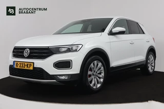 Volkswagen T-Roc 1.5 TSI Sport Automaat (NAVI, TREKHAAK, STOELVERWARMING, CAMERA, LED)