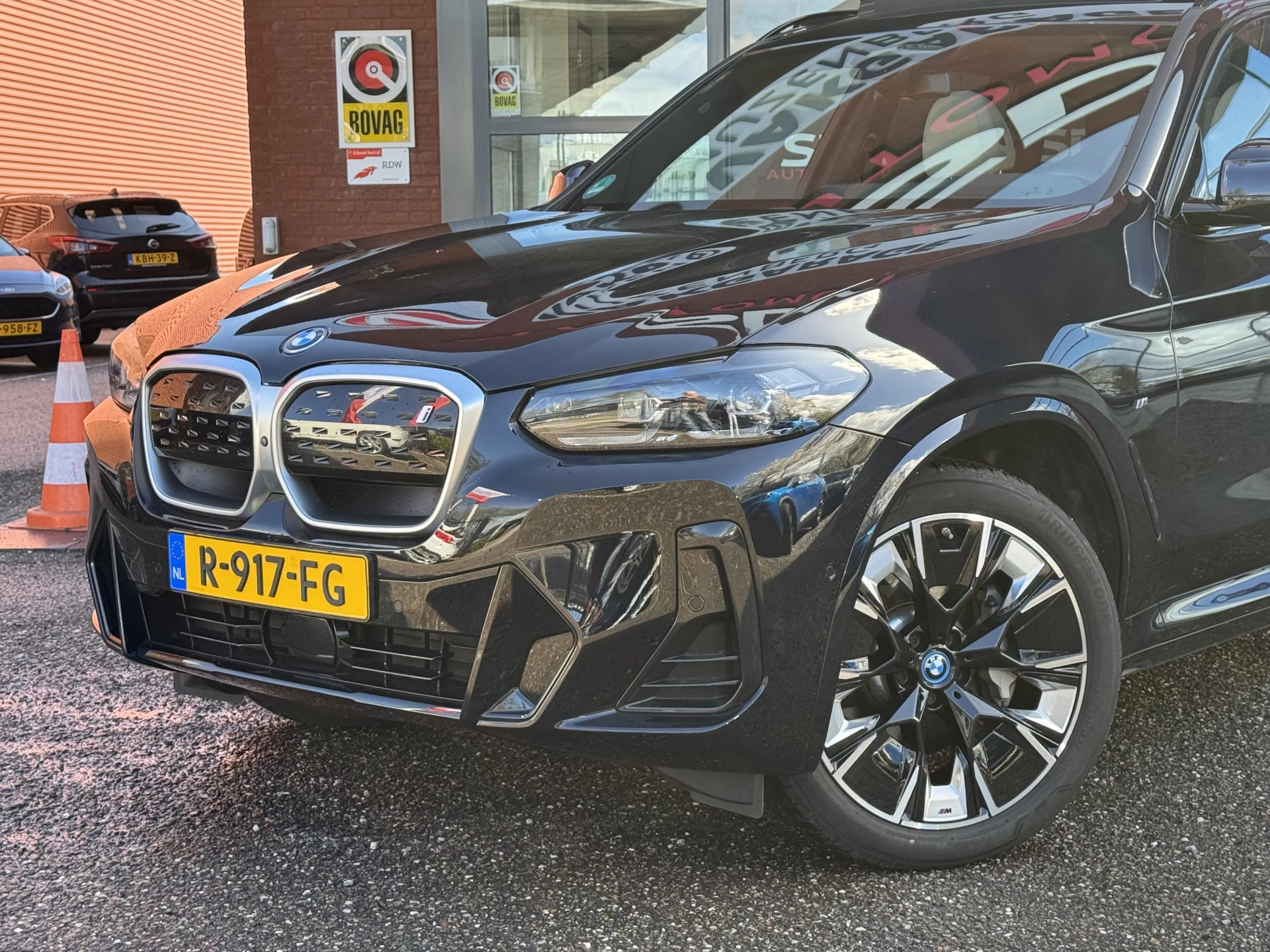 Hoofdafbeelding BMW iX3