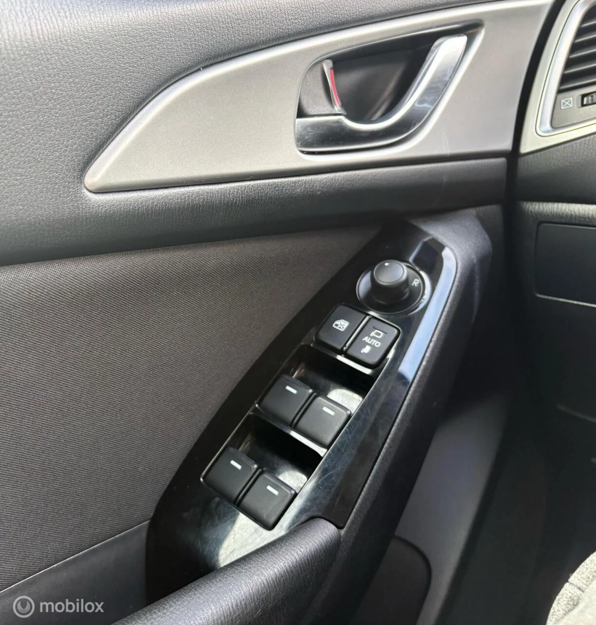 Hoofdafbeelding Mazda 3