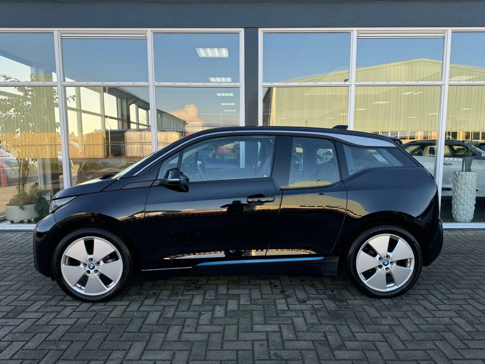 Hoofdafbeelding BMW i3