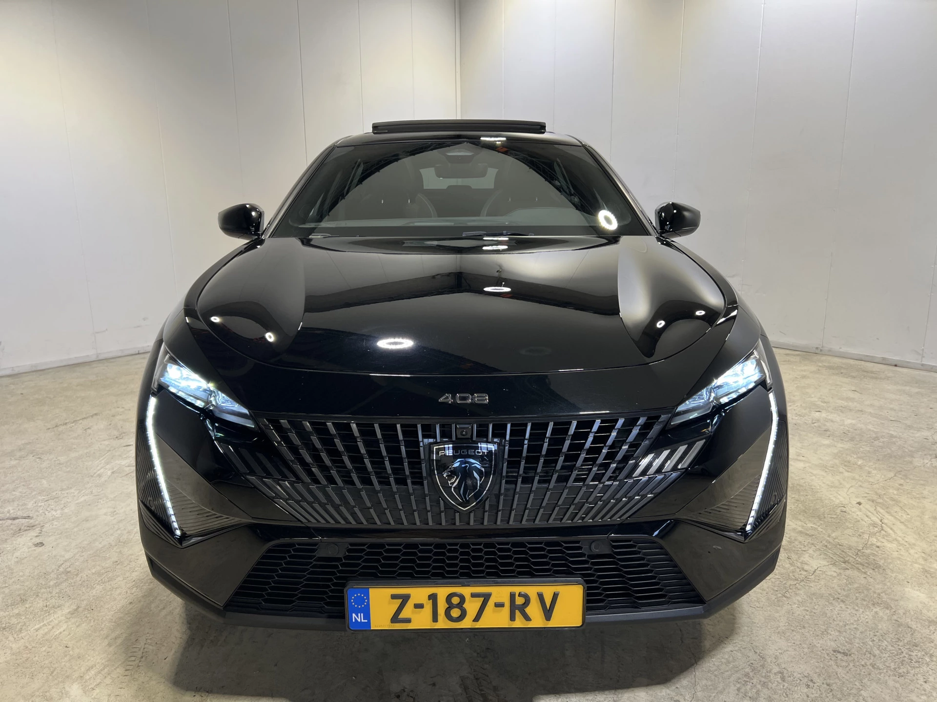 Hoofdafbeelding Peugeot 408