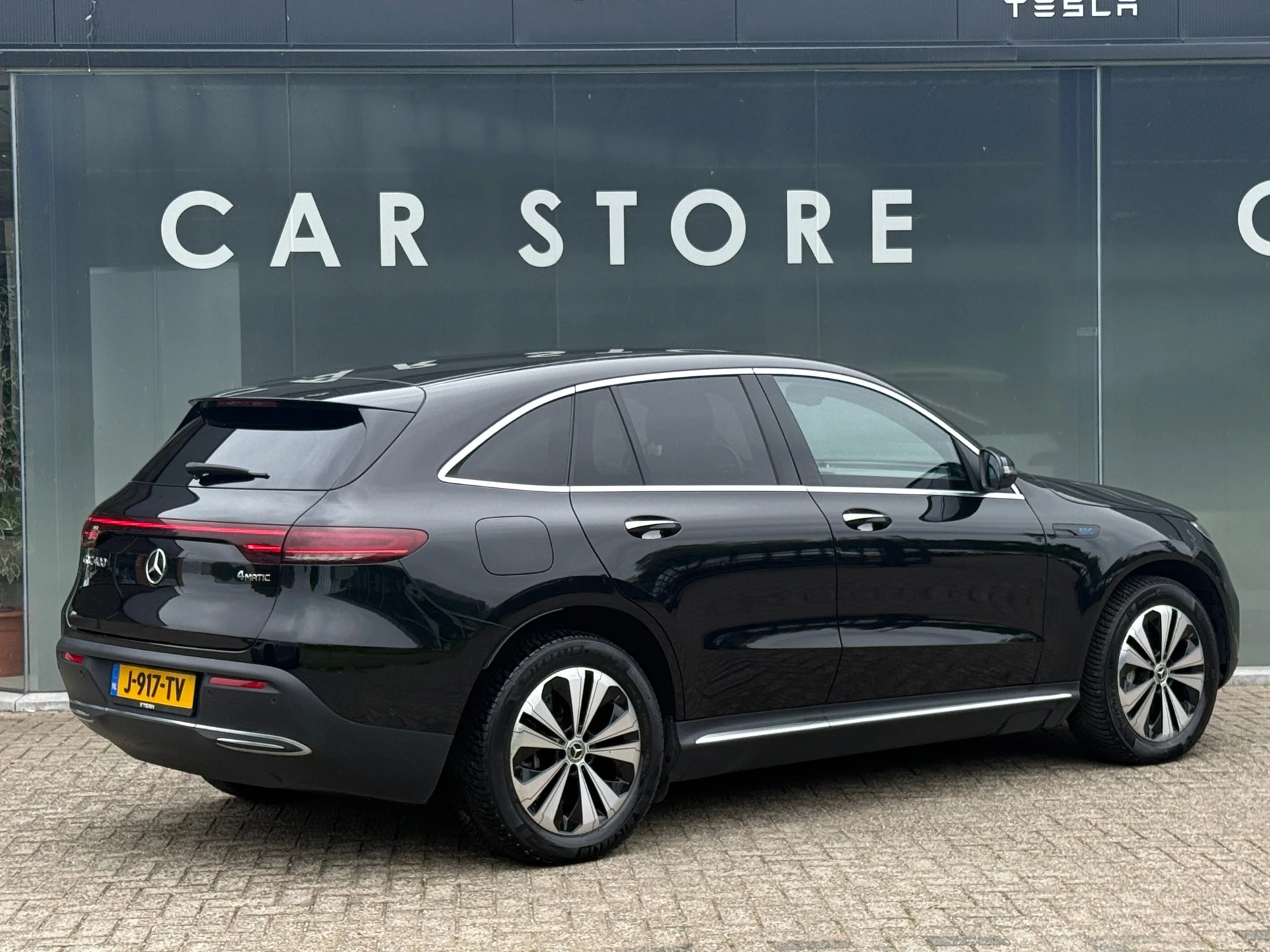 Hoofdafbeelding Mercedes-Benz EQC
