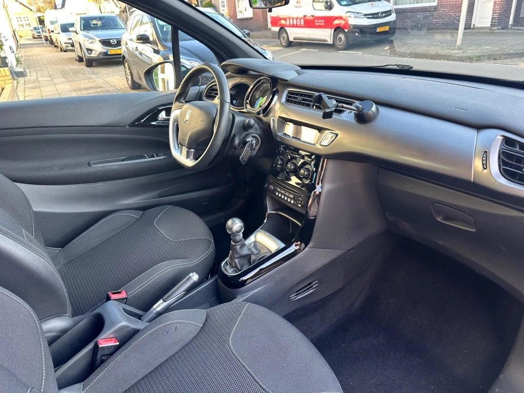 Hoofdafbeelding DS DS 3