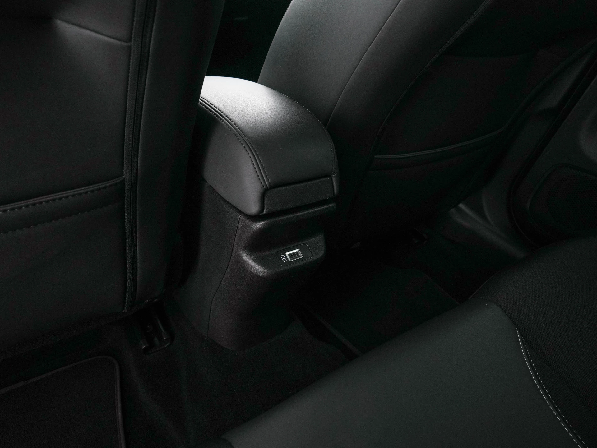 Hoofdafbeelding Jeep Avenger