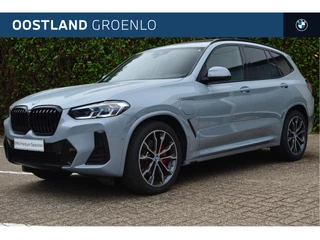 BMW X3 30e xDrive High Executive M Sport Automaat / Panoramadak / Trekhaak / Laserlight / Comfort Access / Parking Assistant Plus / Head-Up / Live Cockpit Professional