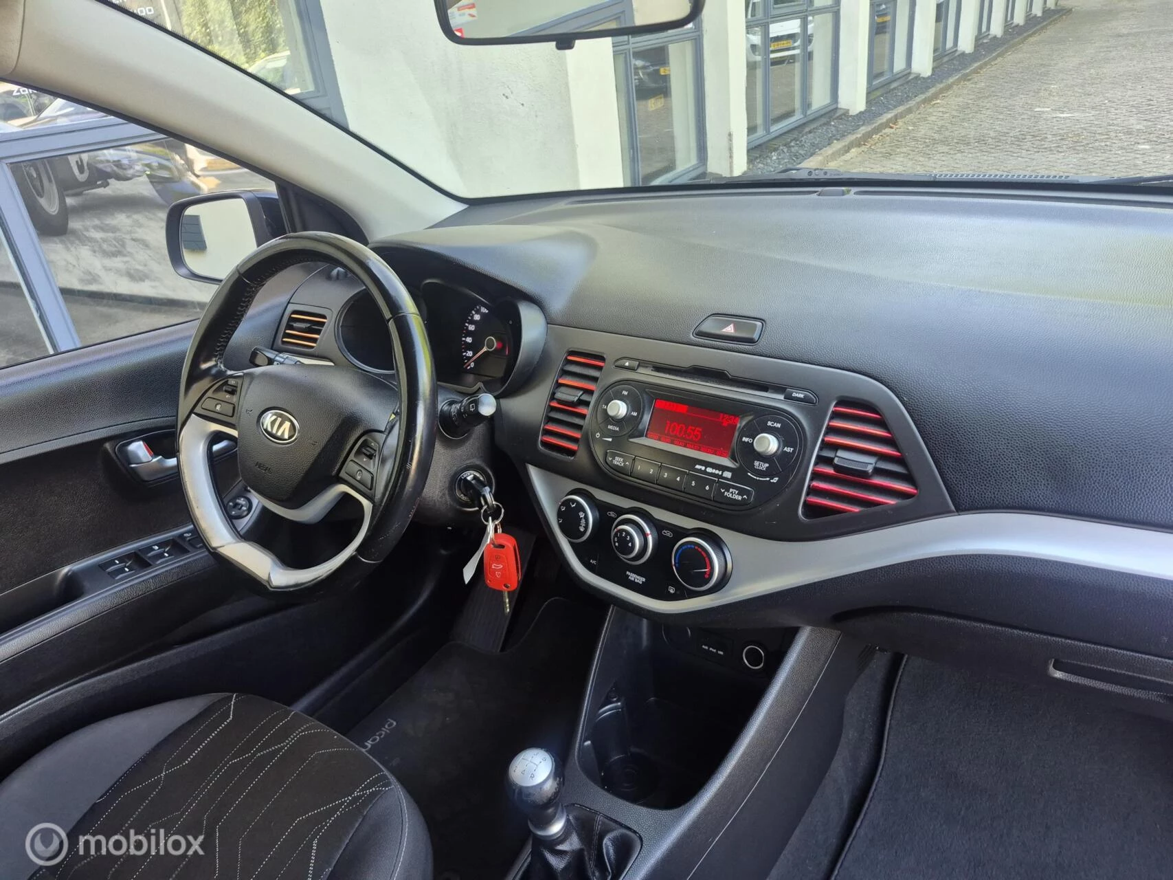 Hoofdafbeelding Kia Picanto