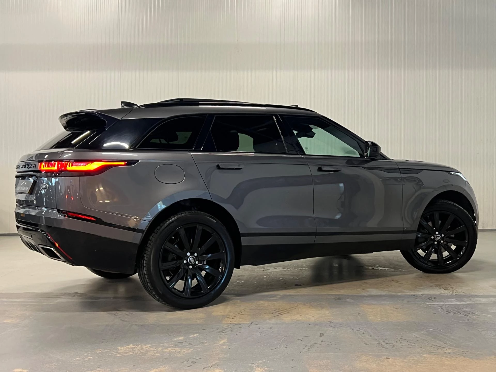Hoofdafbeelding Land Rover Range Rover Velar