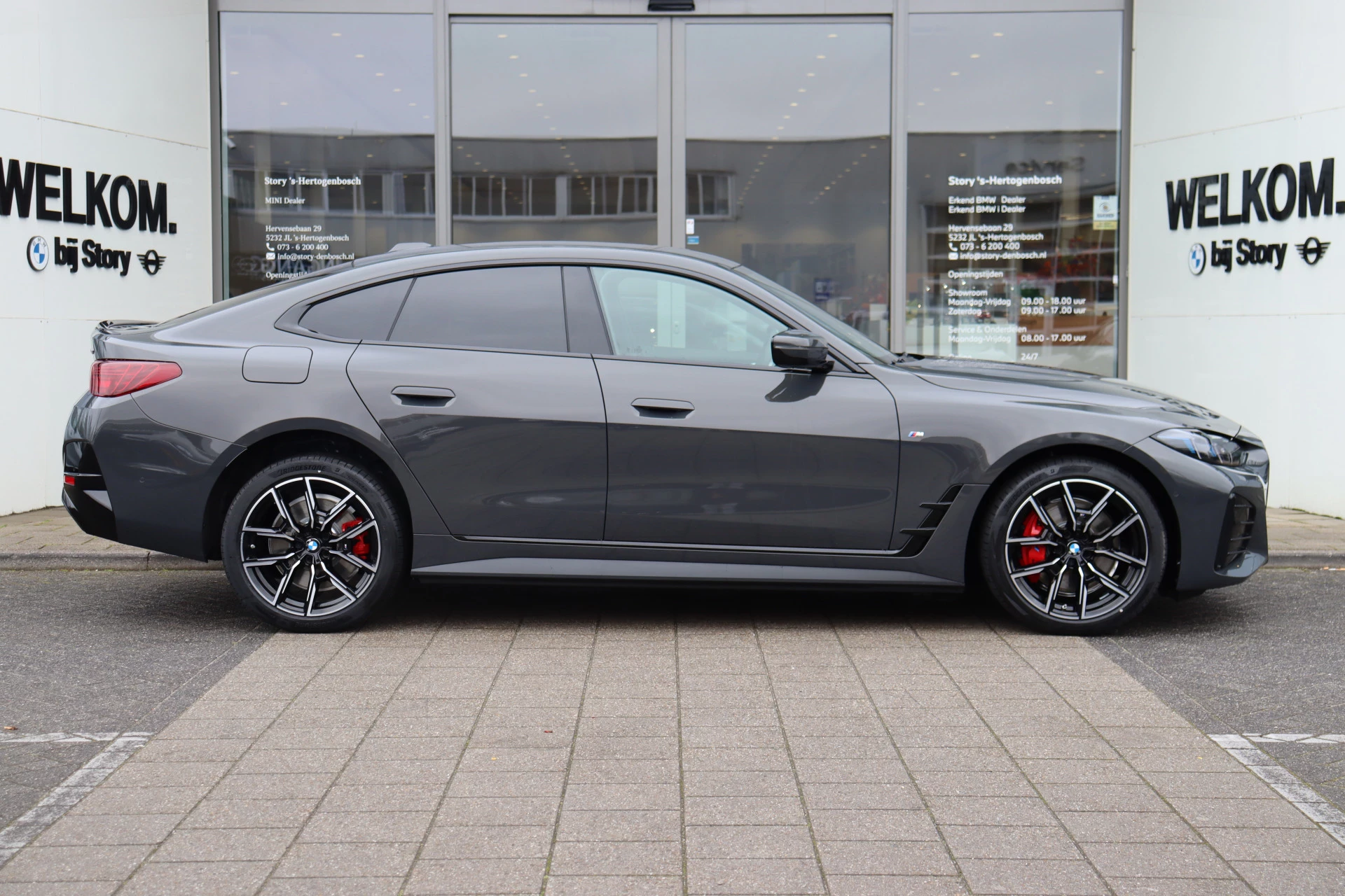 Hoofdafbeelding BMW i4