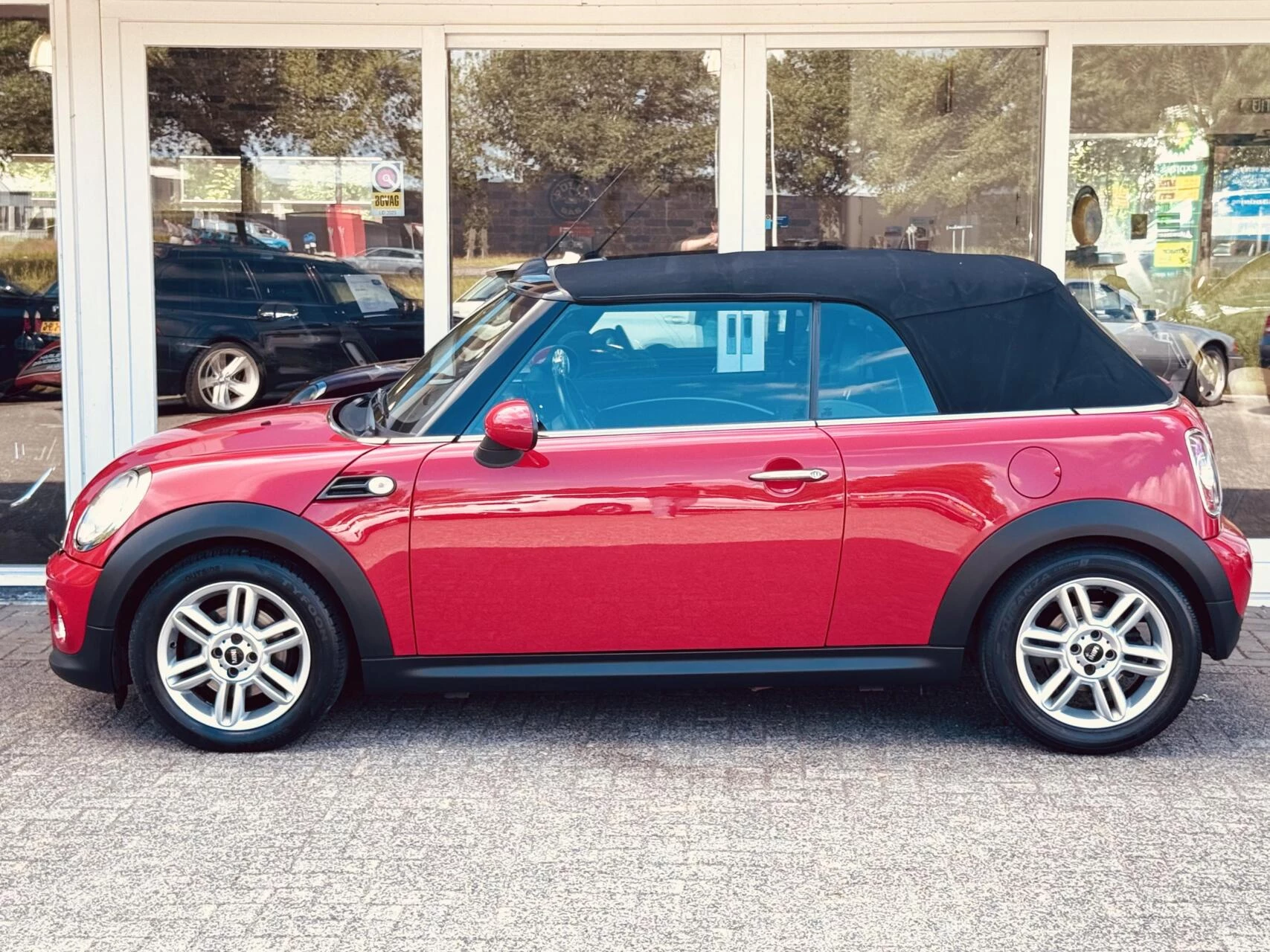 Hoofdafbeelding MINI Cooper Cabrio