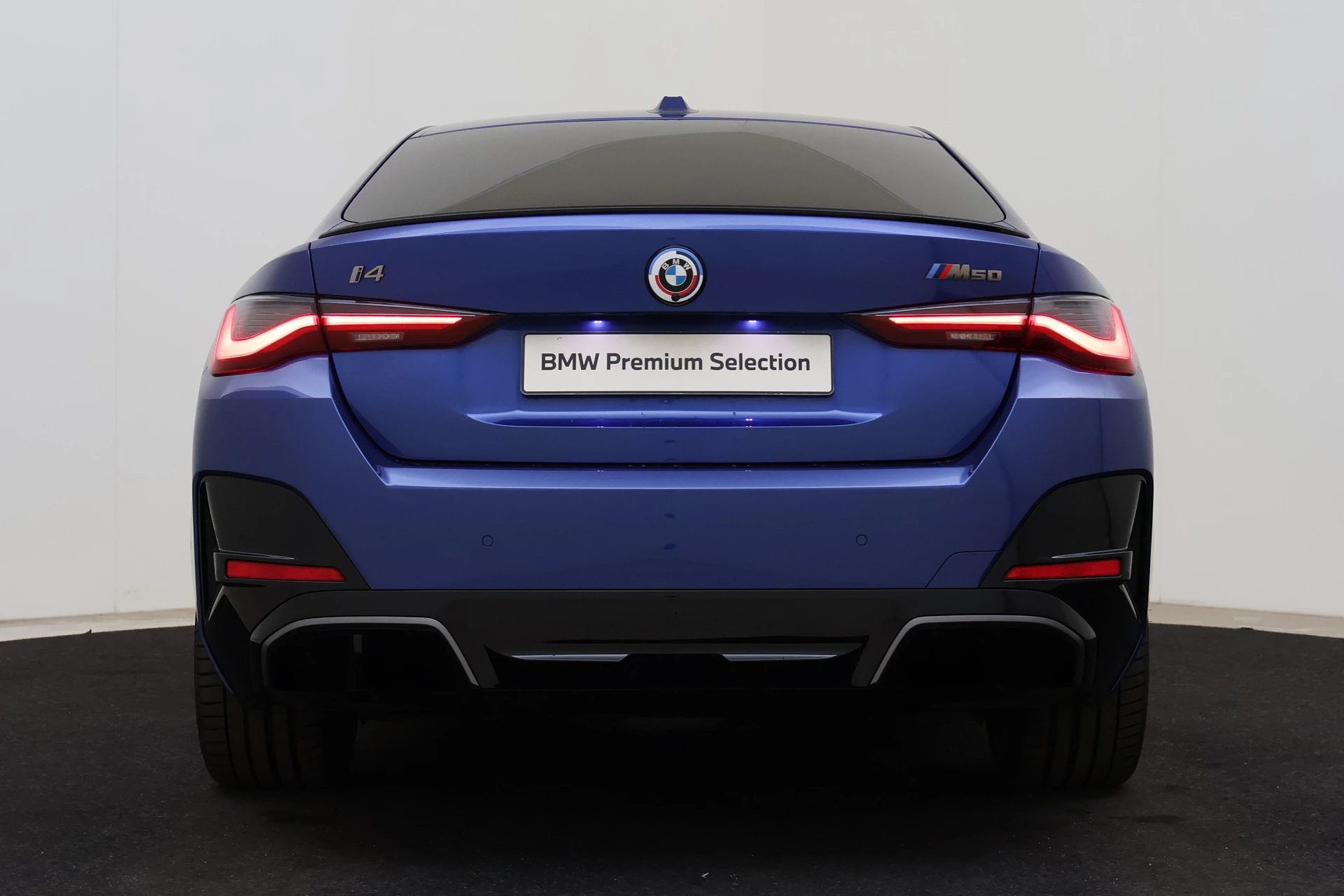 Hoofdafbeelding BMW i4