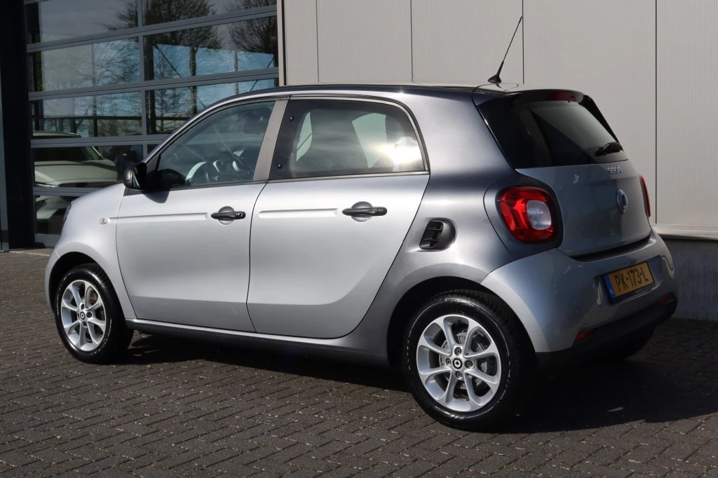 Hoofdafbeelding smart Forfour