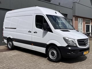 Mercedes-Benz Sprinter 316 2.2 CDI 366 Werkplaats inrichting Servicewagen Servicemonteur Airco Trekhaak 2800kg Cruise control Draaistoel Kastinrichting 1e Eigenaar Euro 6 Bpm vrij voor particulier gebruik!