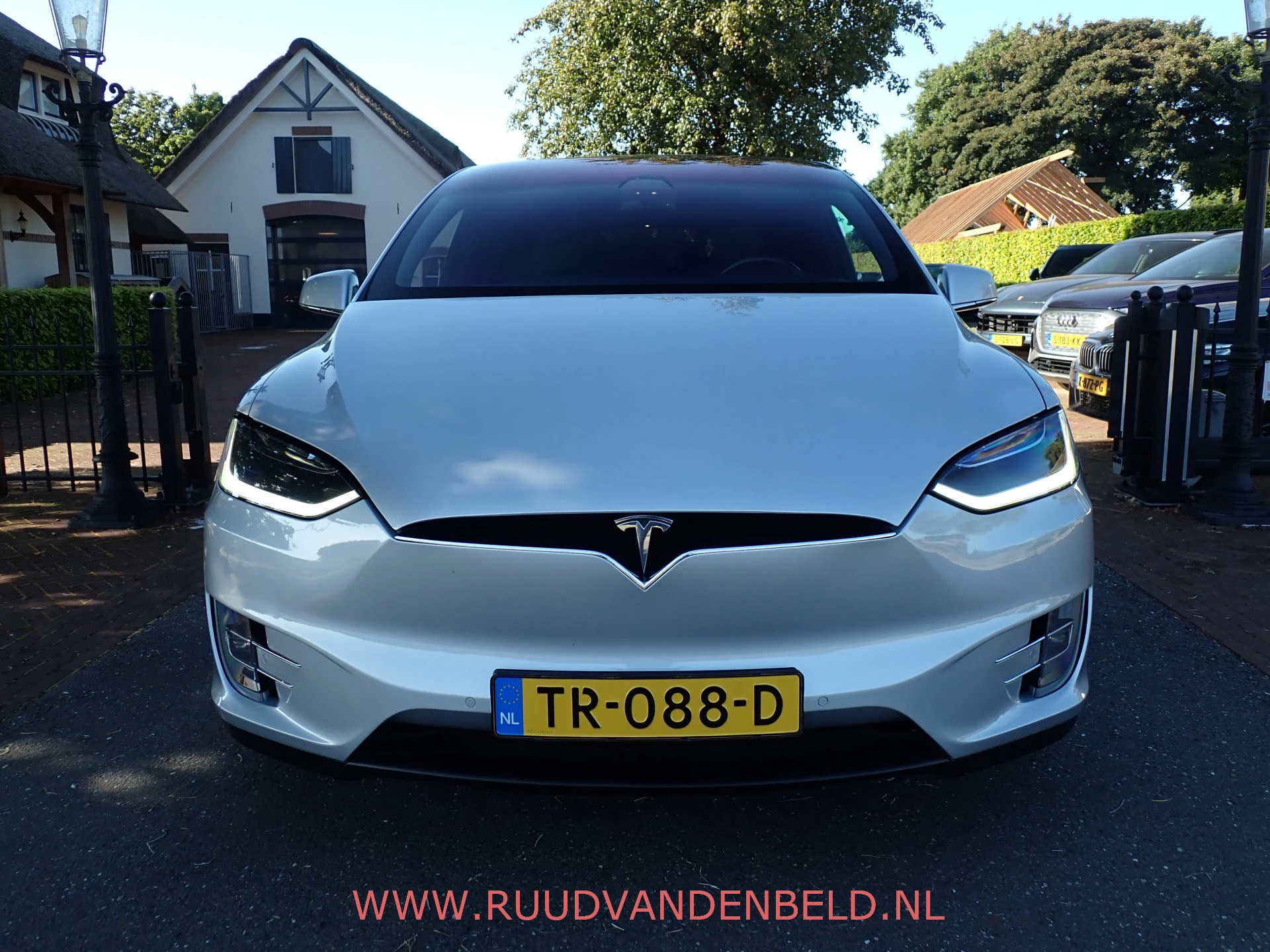 Hoofdafbeelding Tesla Model X