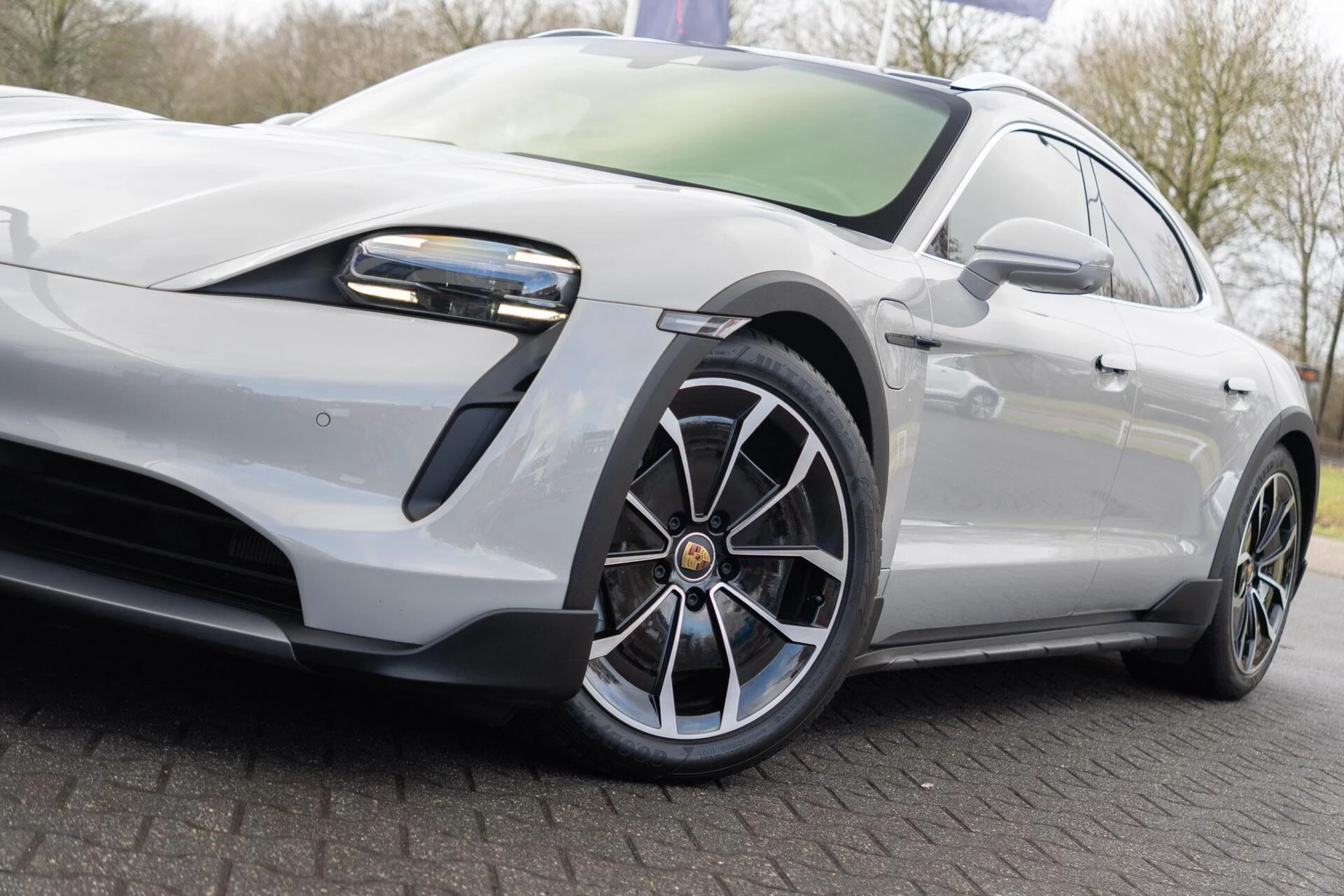 Hoofdafbeelding Porsche Taycan