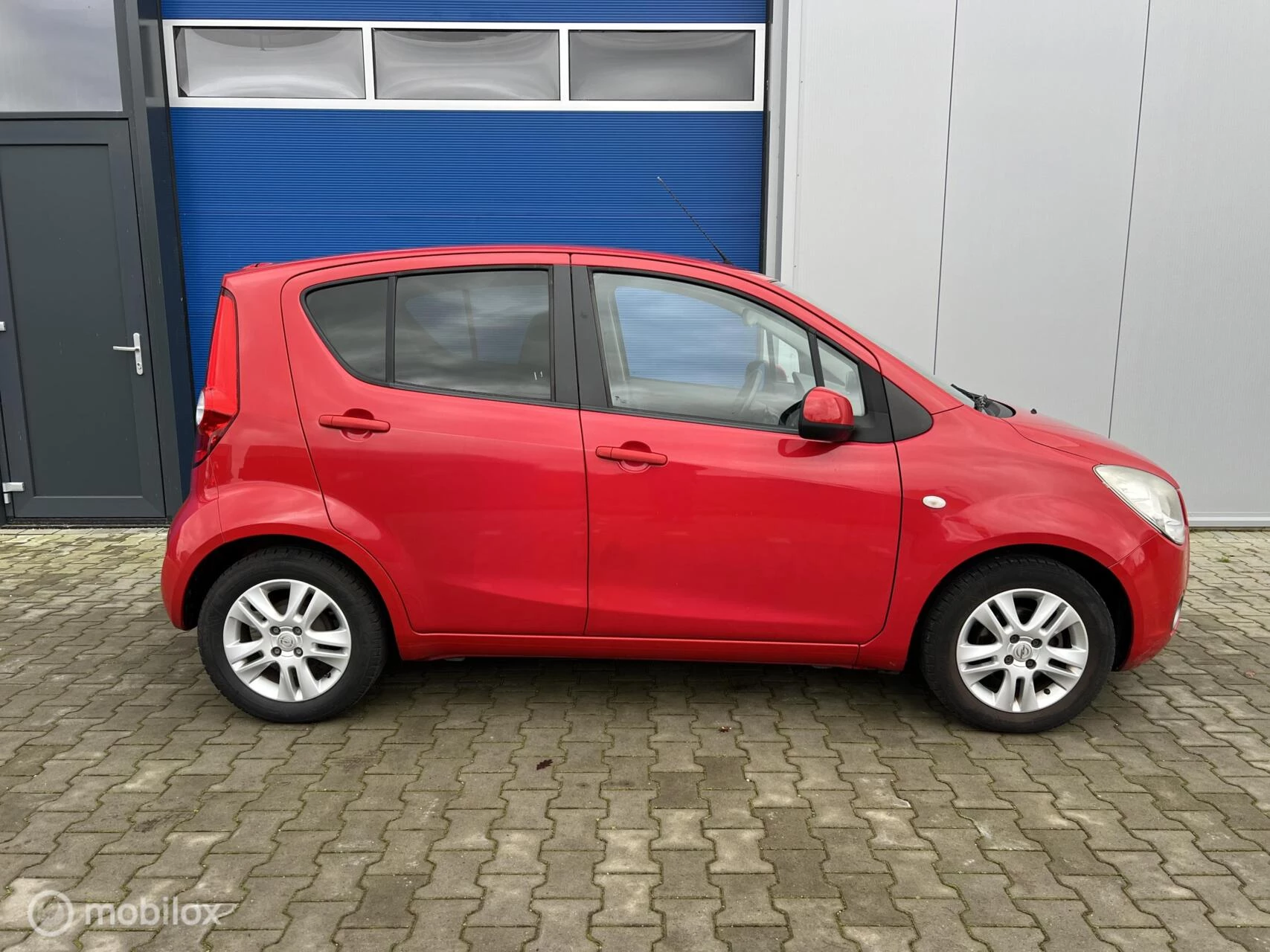Hoofdafbeelding Opel Agila