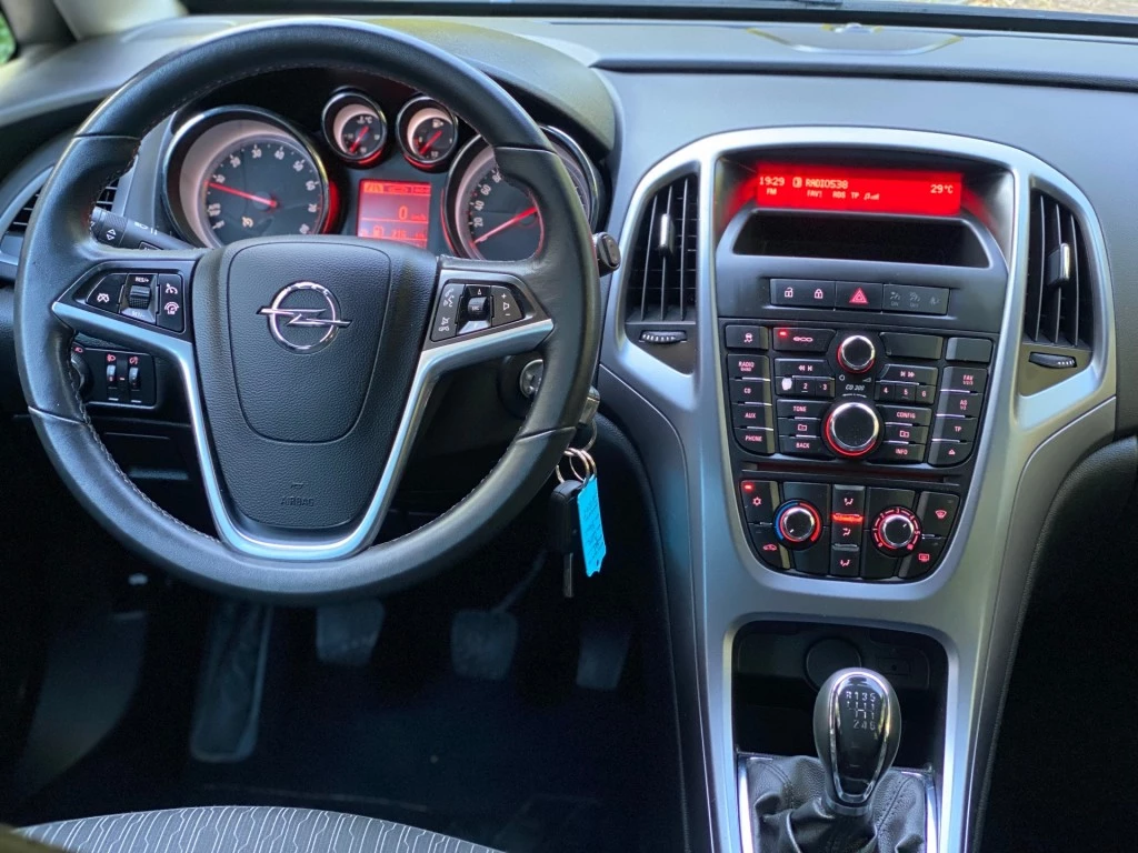 Hoofdafbeelding Opel Astra