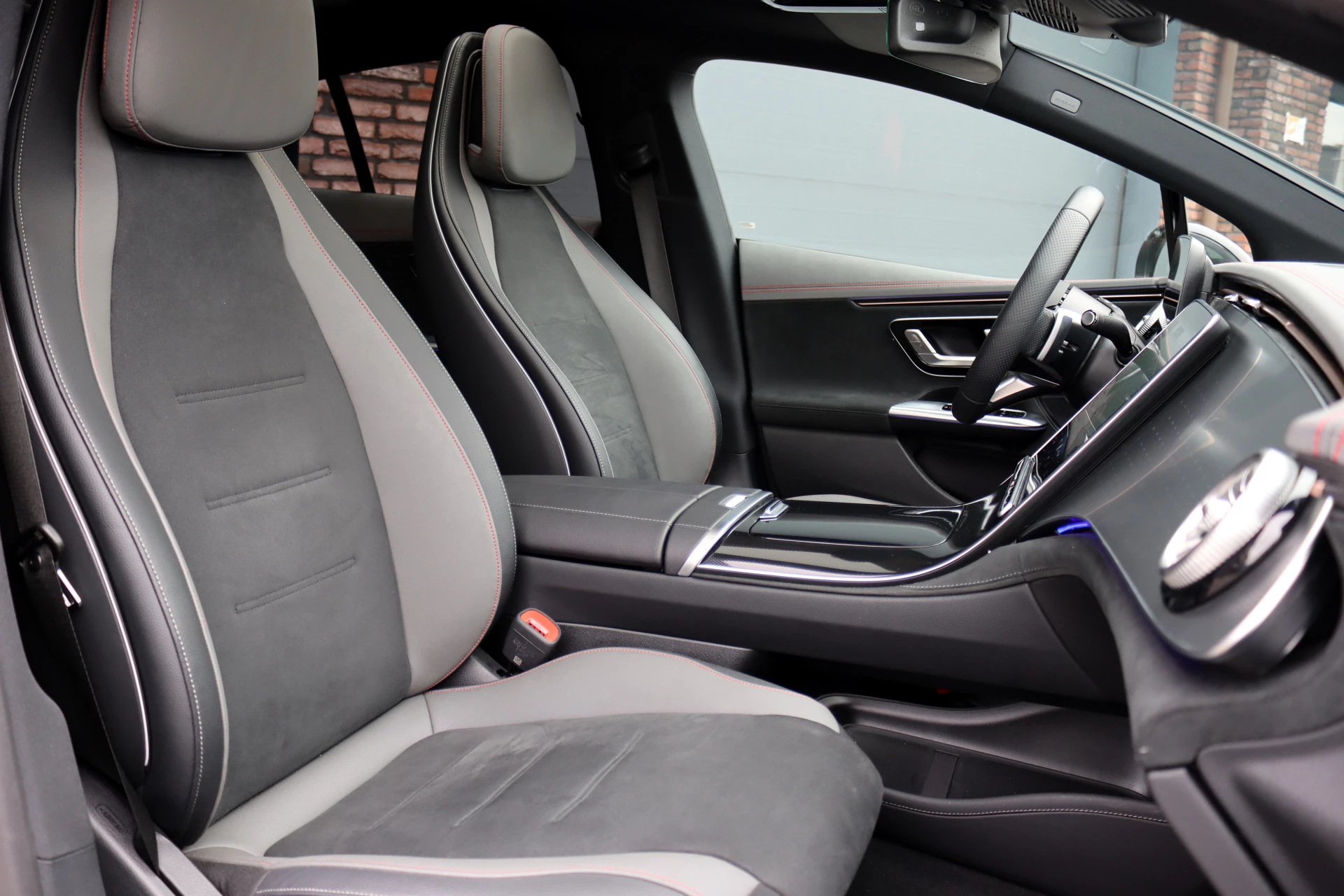 Hoofdafbeelding Mercedes-Benz EQE