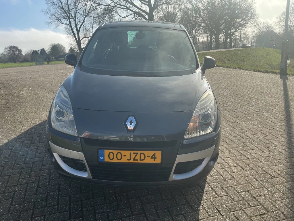 Hoofdafbeelding Renault Scénic