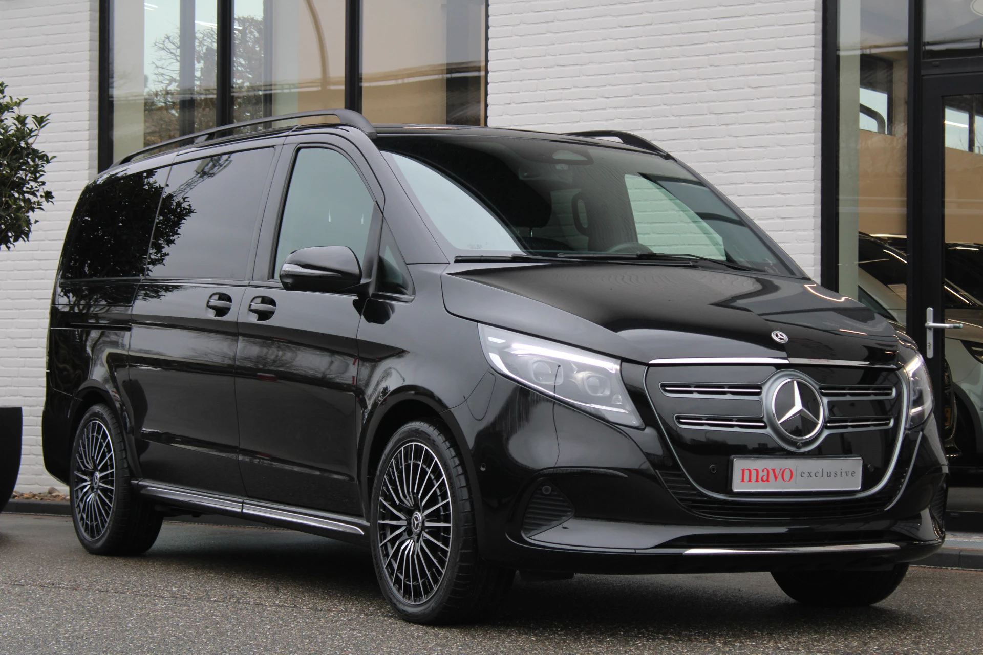 Hoofdafbeelding Mercedes-Benz EQV
