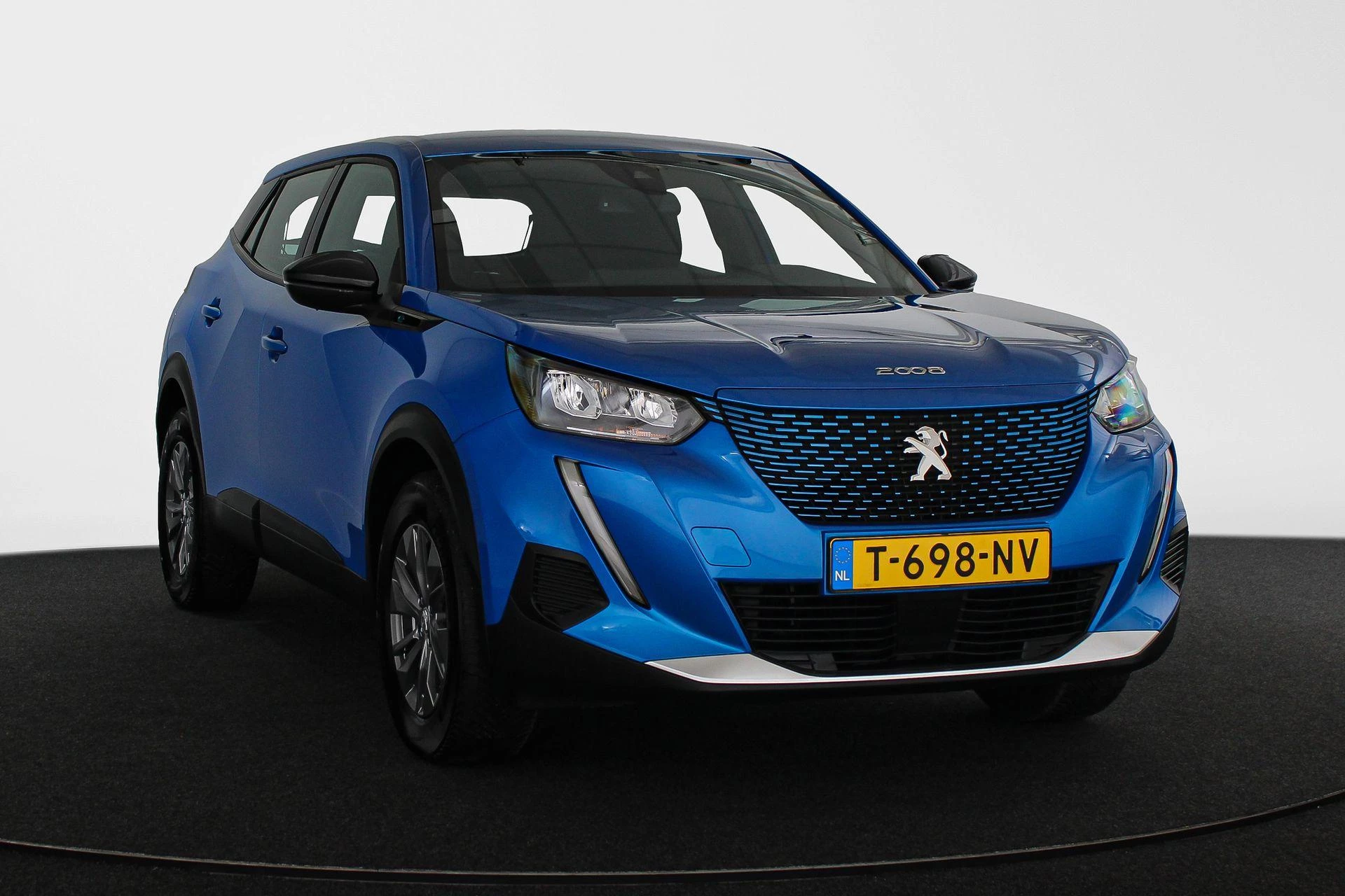 Hoofdafbeelding Peugeot e-2008