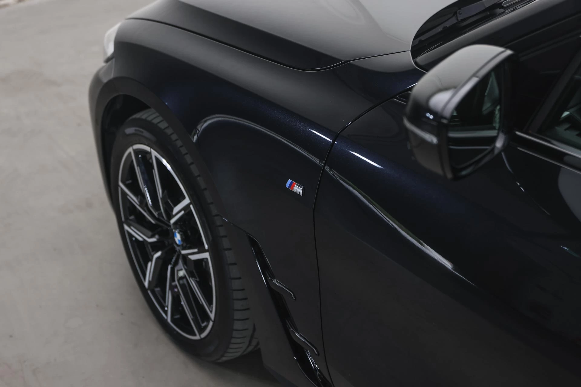 Hoofdafbeelding BMW i4