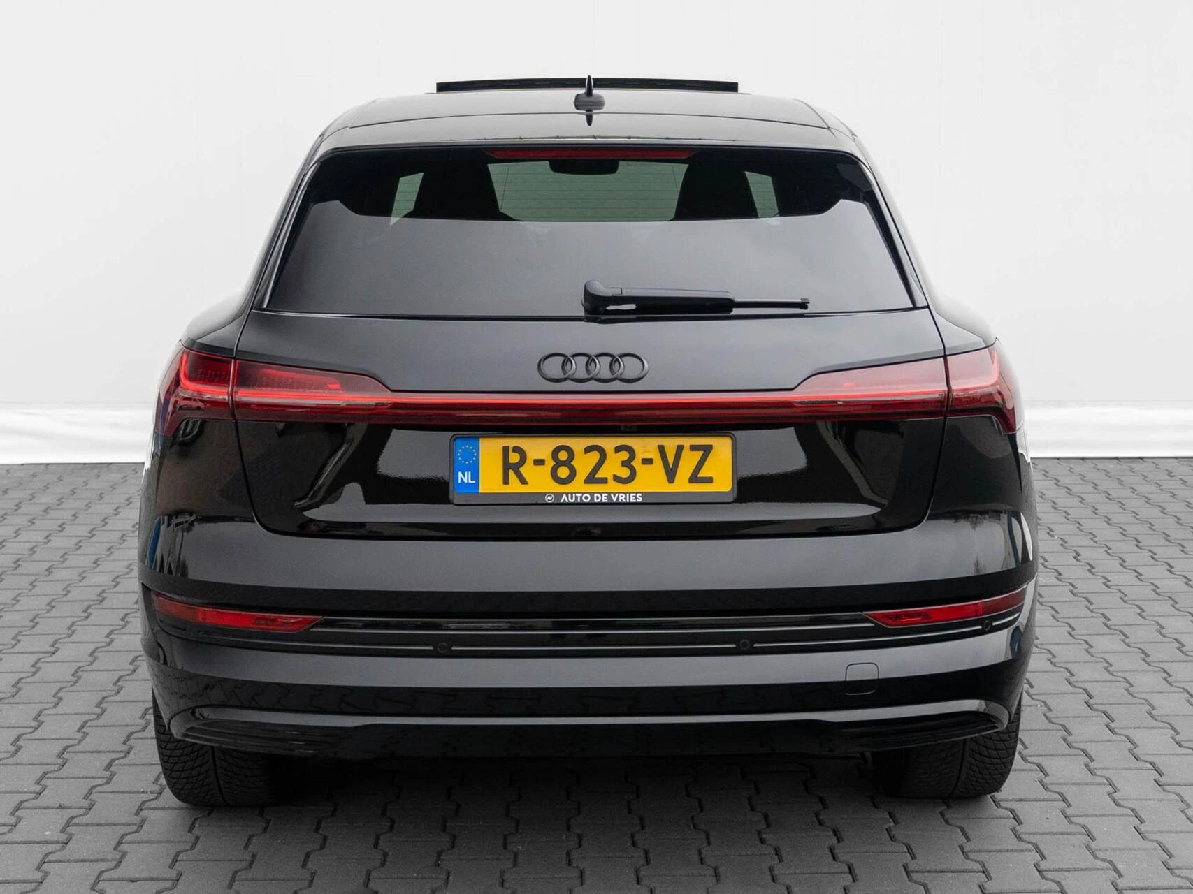 Hoofdafbeelding Audi e-tron