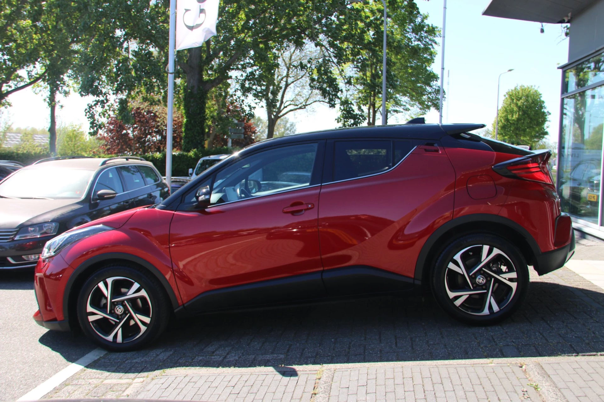 Hoofdafbeelding Toyota C-HR