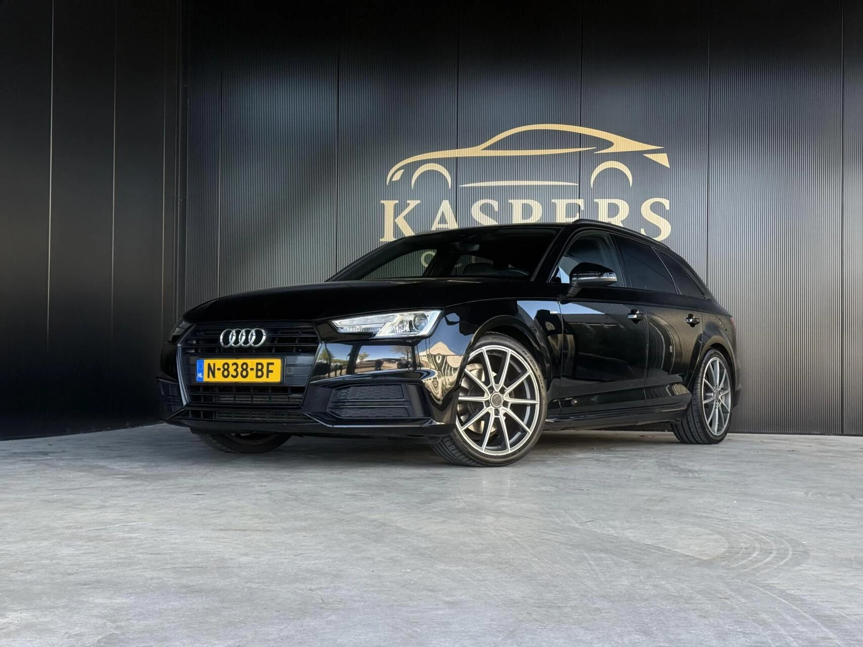 Hoofdafbeelding Audi A4