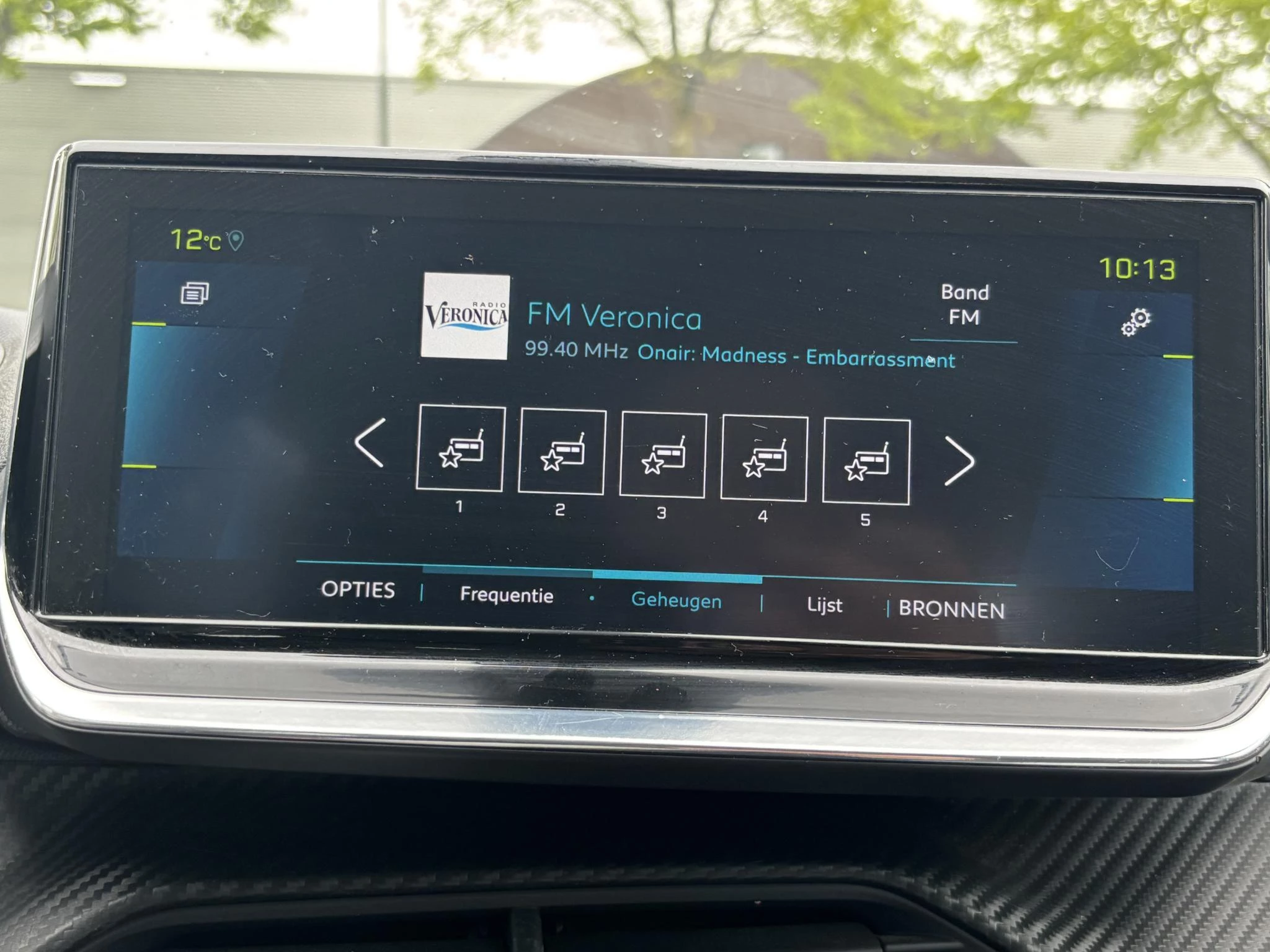 Hoofdafbeelding Peugeot e-2008