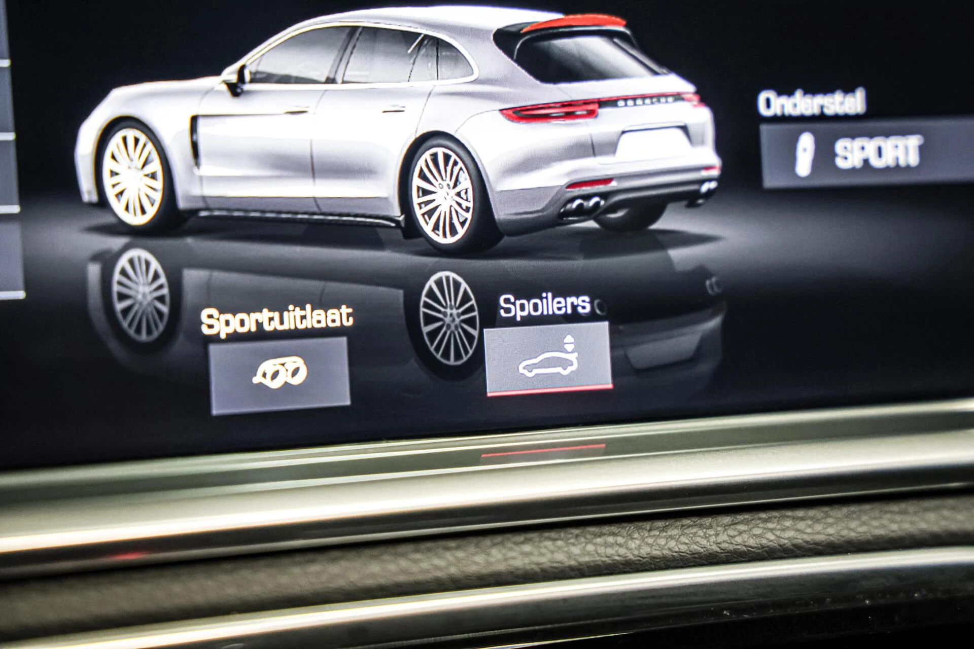 Hoofdafbeelding Porsche Panamera