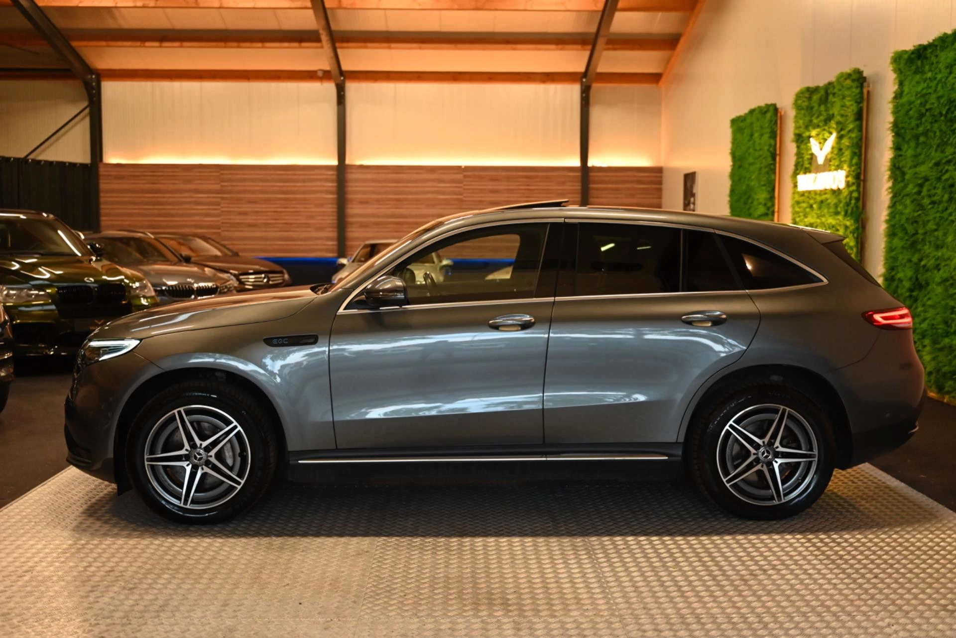 Hoofdafbeelding Mercedes-Benz EQC
