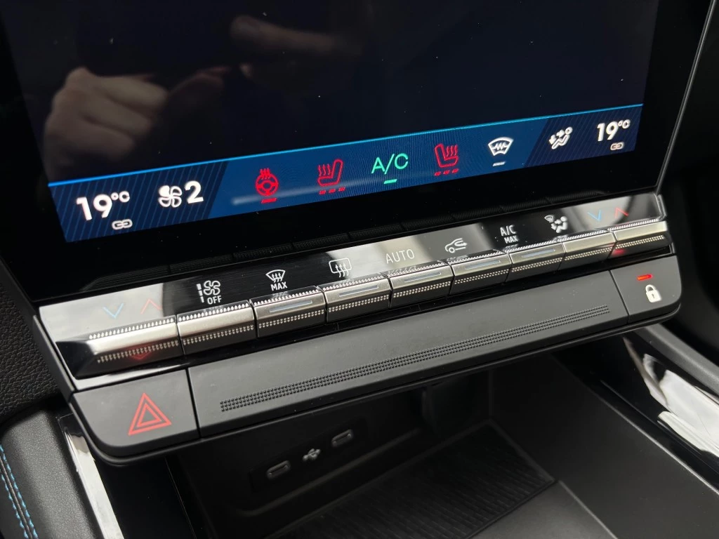 Hoofdafbeelding Renault Rafale