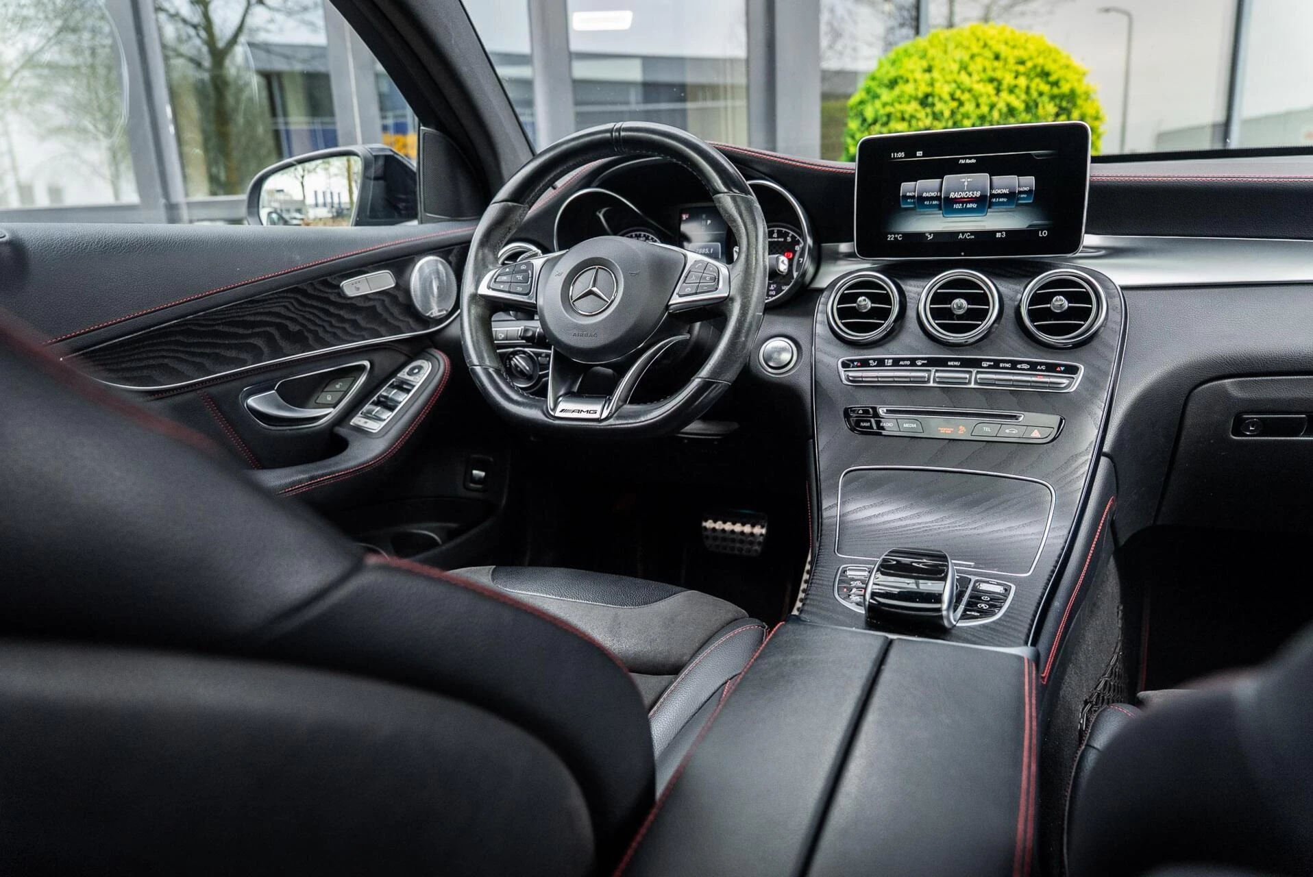 Hoofdafbeelding Mercedes-Benz GLC