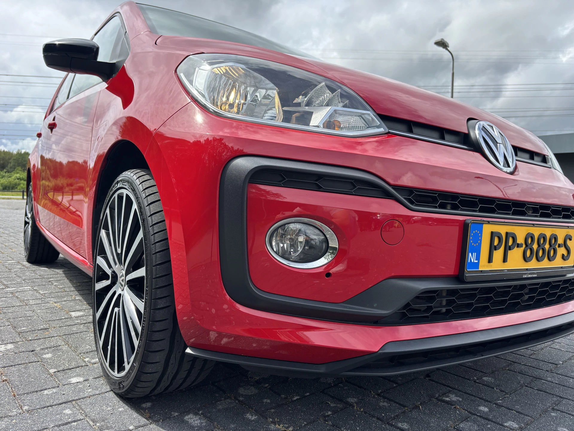 Hoofdafbeelding Volkswagen up!