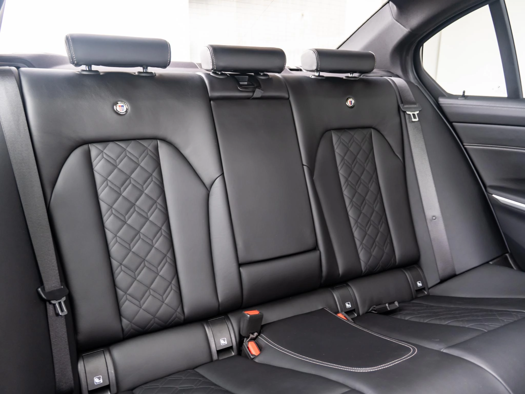 Hoofdafbeelding Alpina B3